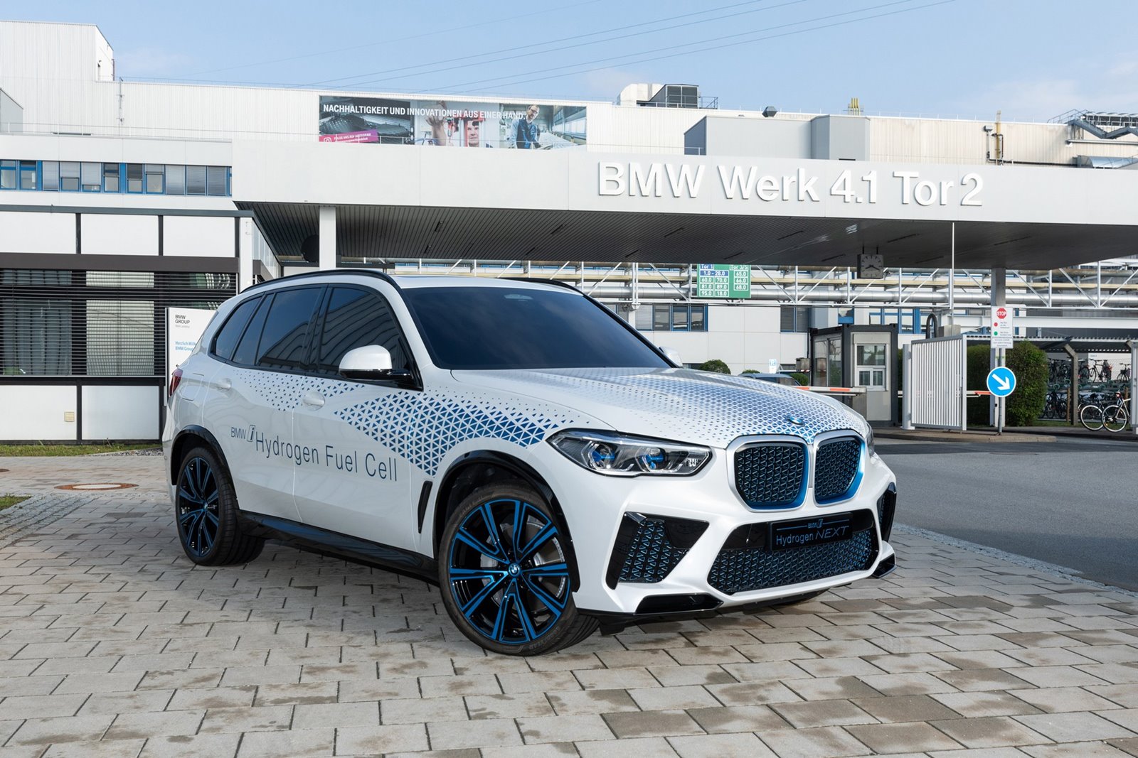2022 - BMW i HYDROGEN NEXT, foto 2