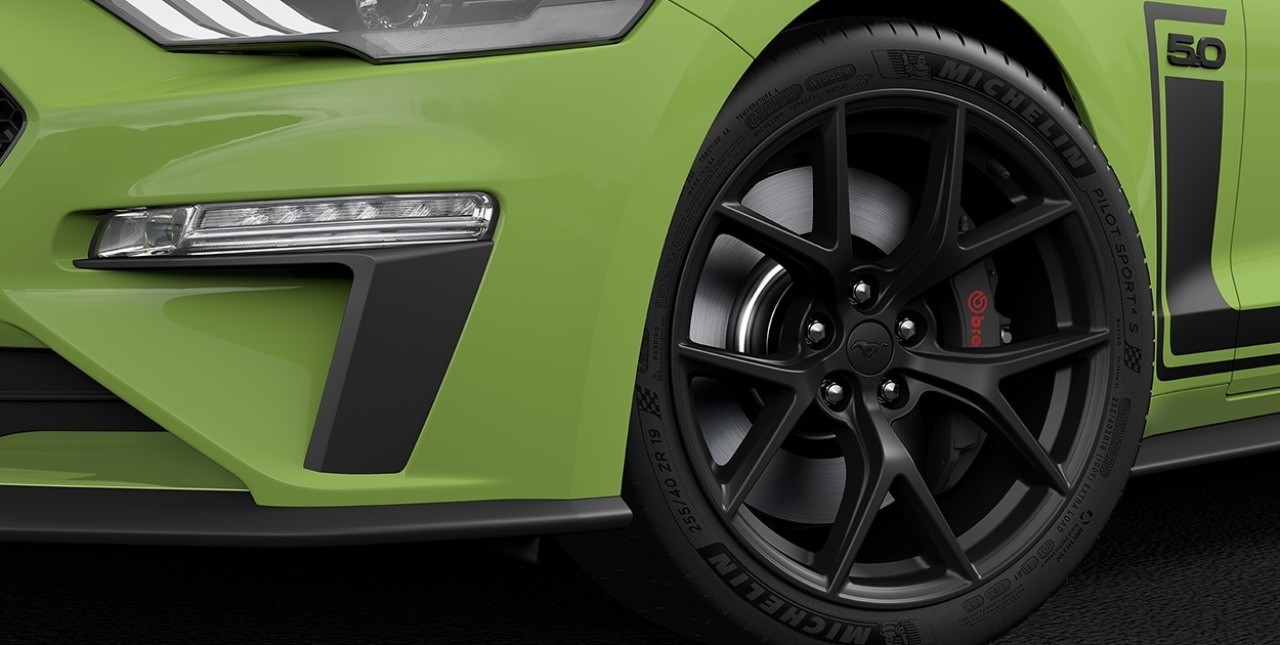 FORD MUSTANG R-SPEC, foto 4