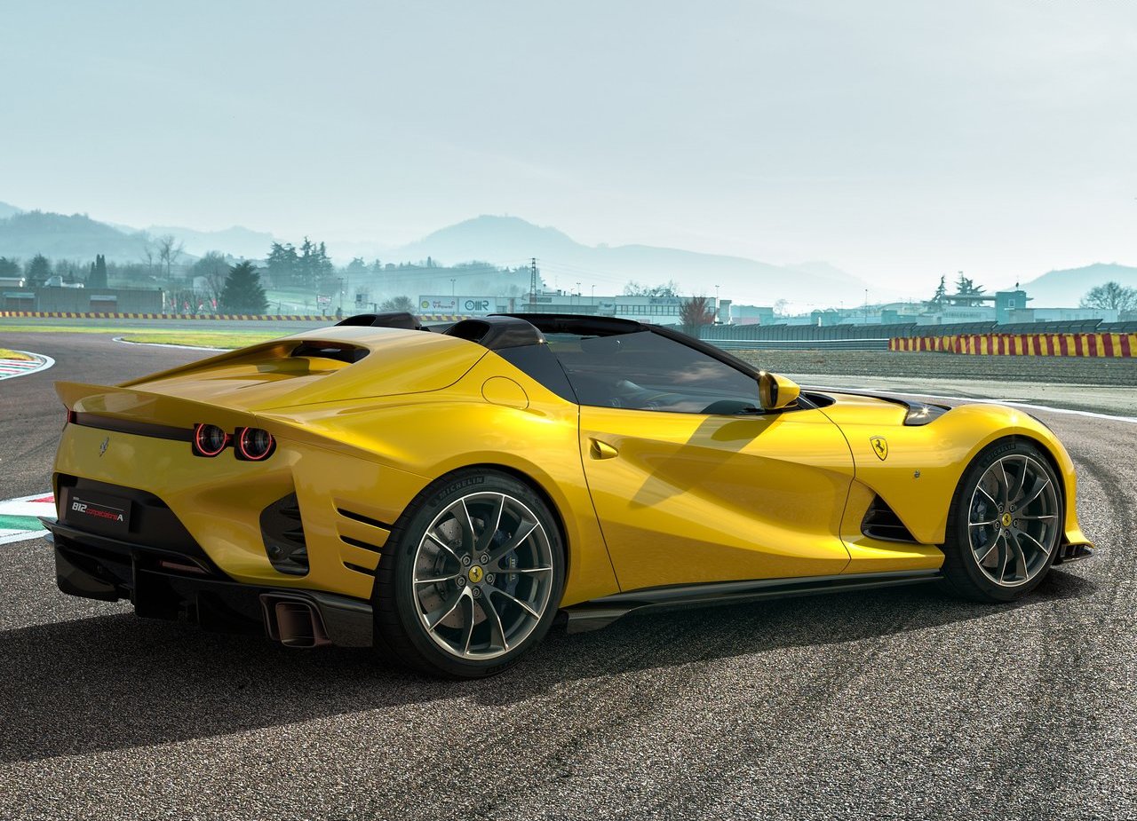 FERRARI F812 COMPETIZIONE, foto 7