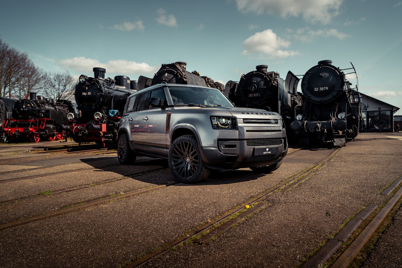 2021 - LAND ROVER DEFENDER BY HERITAGE CUSTOMS, foto 2