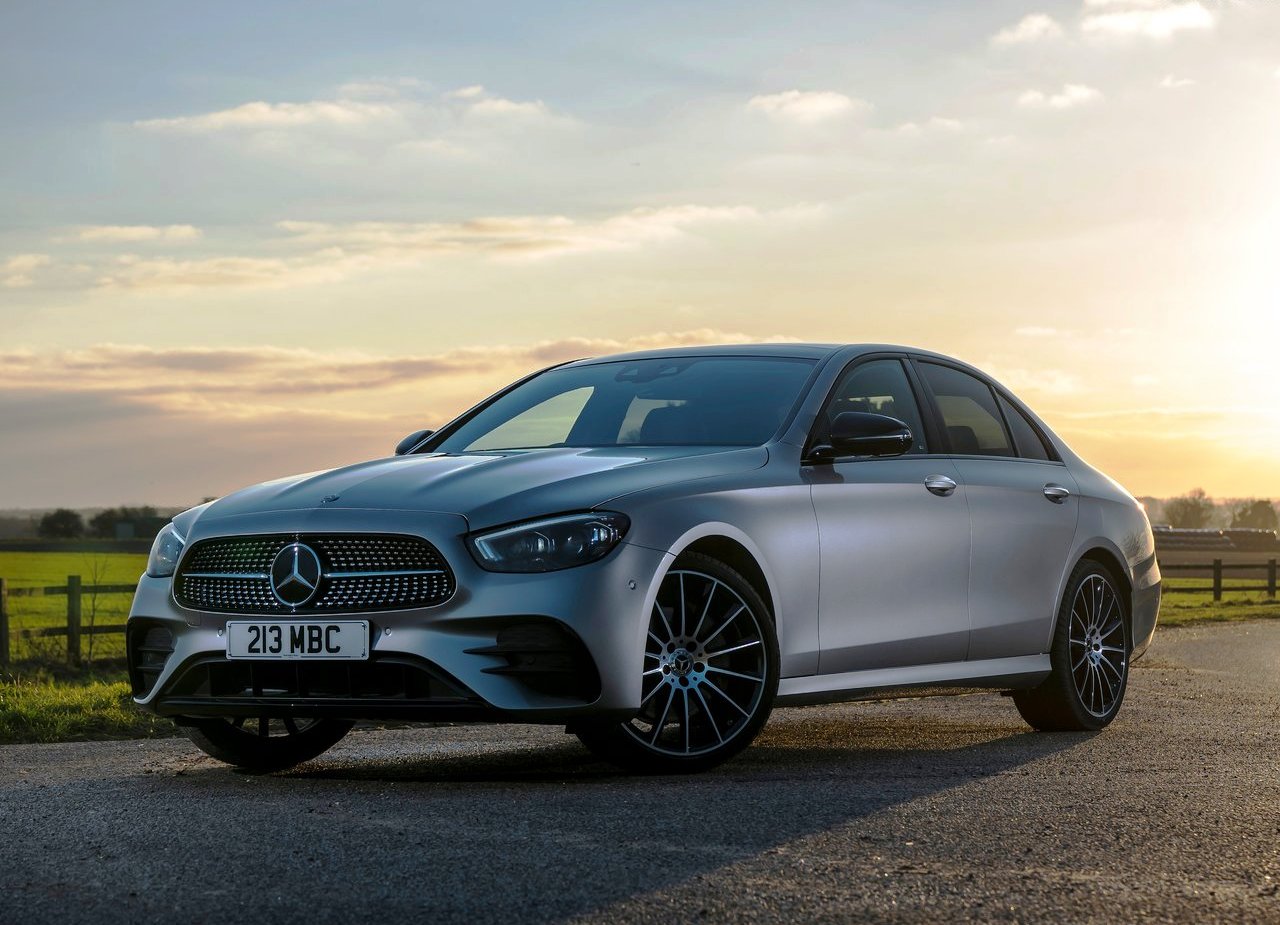 2021 - MERCEDES-BENZ E SEDAN UK VERSION, foto 2