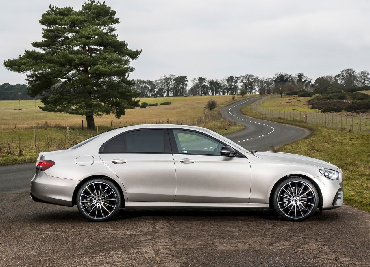 2021 - MERCEDES-BENZ E SEDAN UK VERSION, foto 30