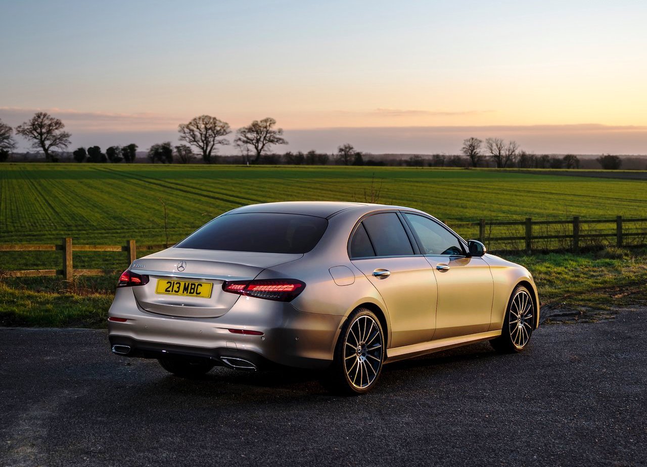 2021 - MERCEDES-BENZ E SEDAN UK VERSION, foto 38