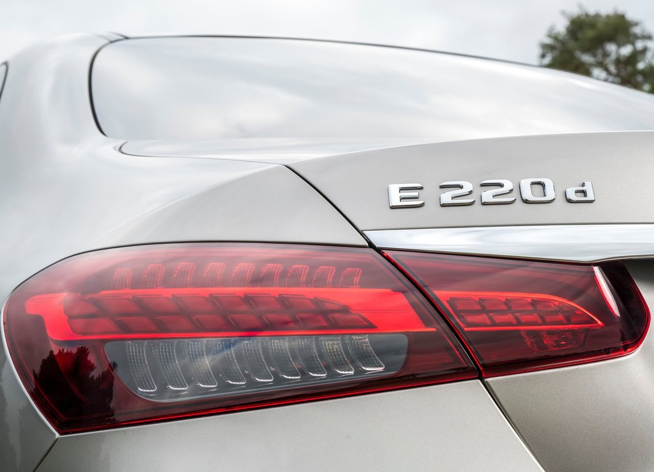 2021 - MERCEDES-BENZ E SEDAN UK VERSION, foto 85