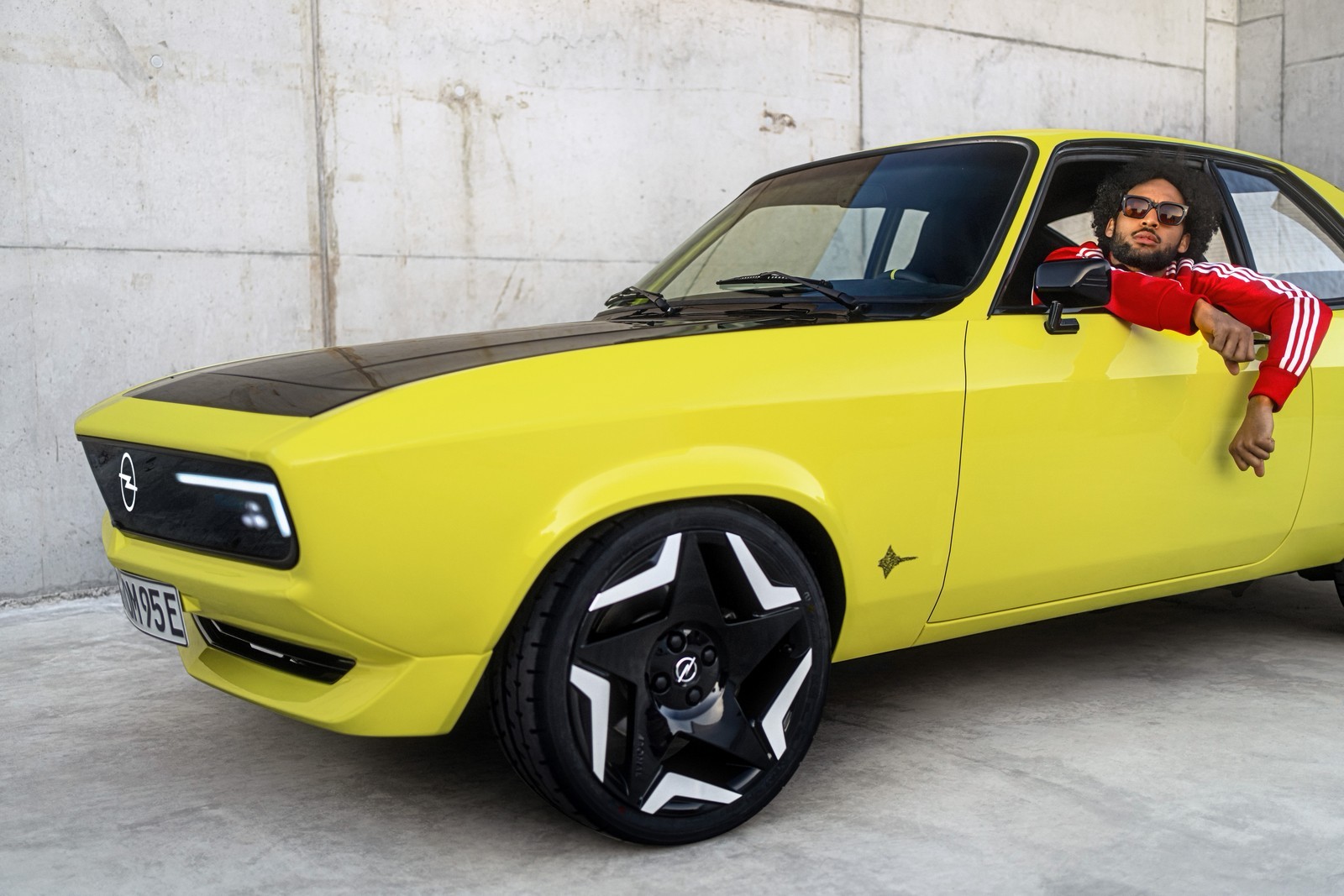 OPEL MANTA GSe ELEKTROMOD, foto 5