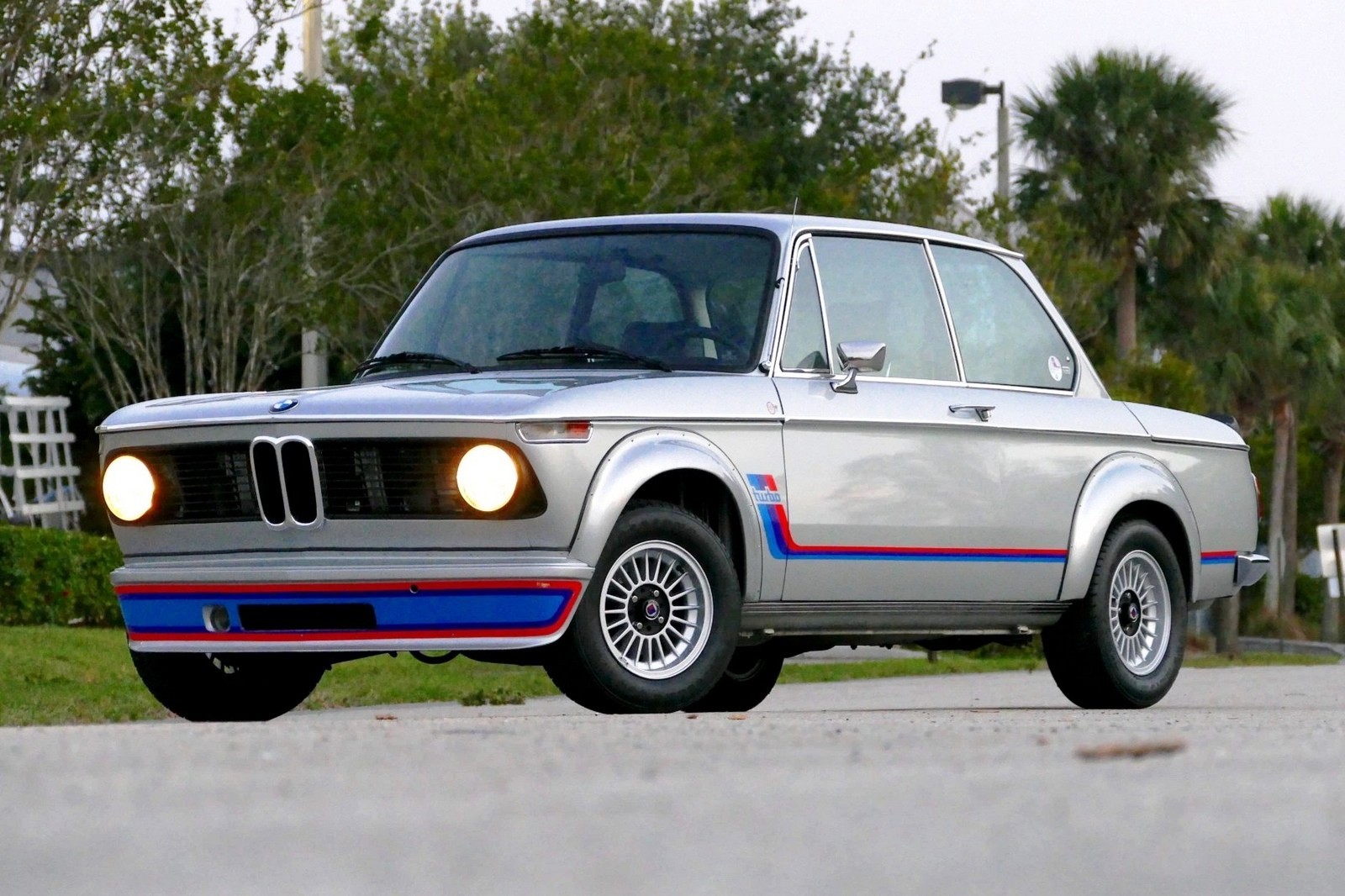 BMW 2002 TURBO POLARIS METALLIC, foto 1