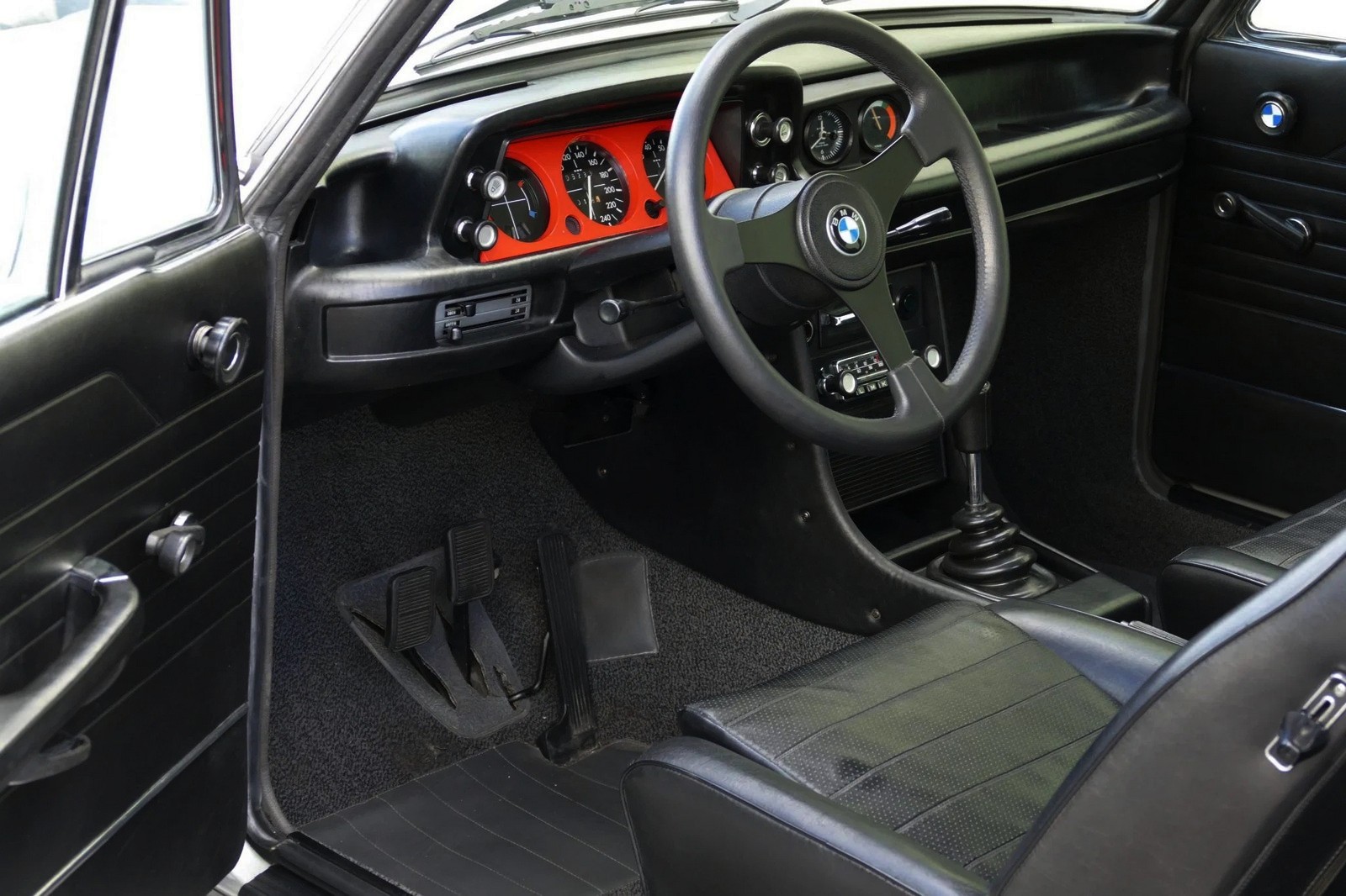 BMW 2002 TURBO POLARIS METALLIC, foto 26