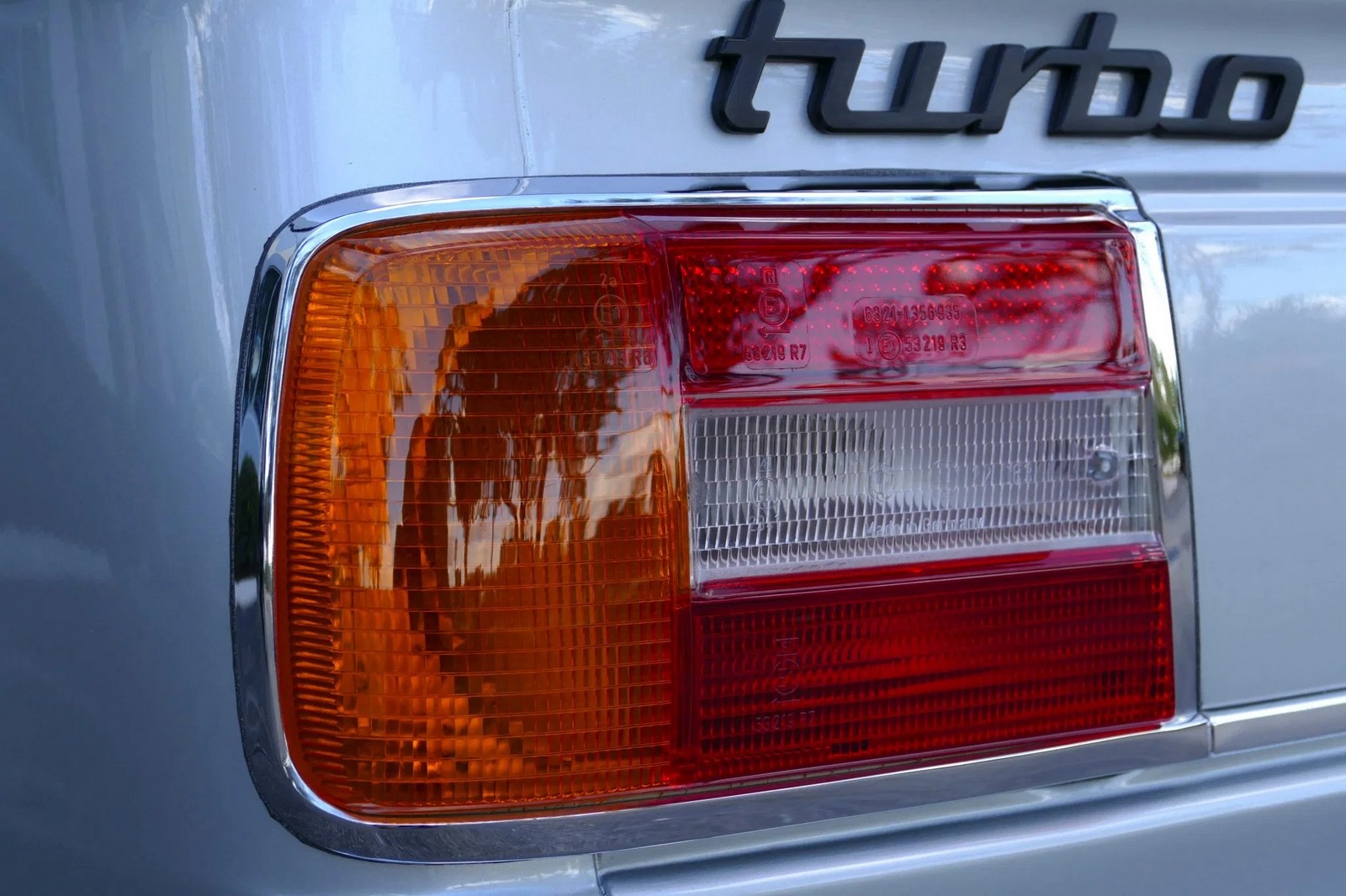 BMW 2002 TURBO POLARIS METALLIC, foto 80