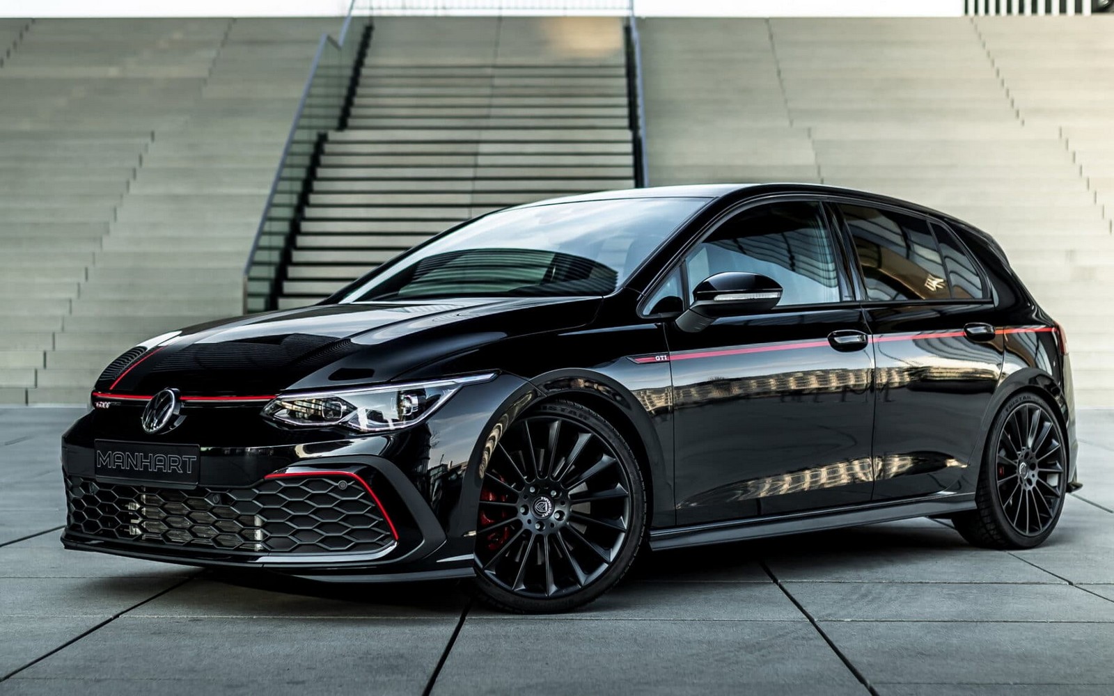 VOLKSWAGEN GOLF GTI BY MANHART, foto 1