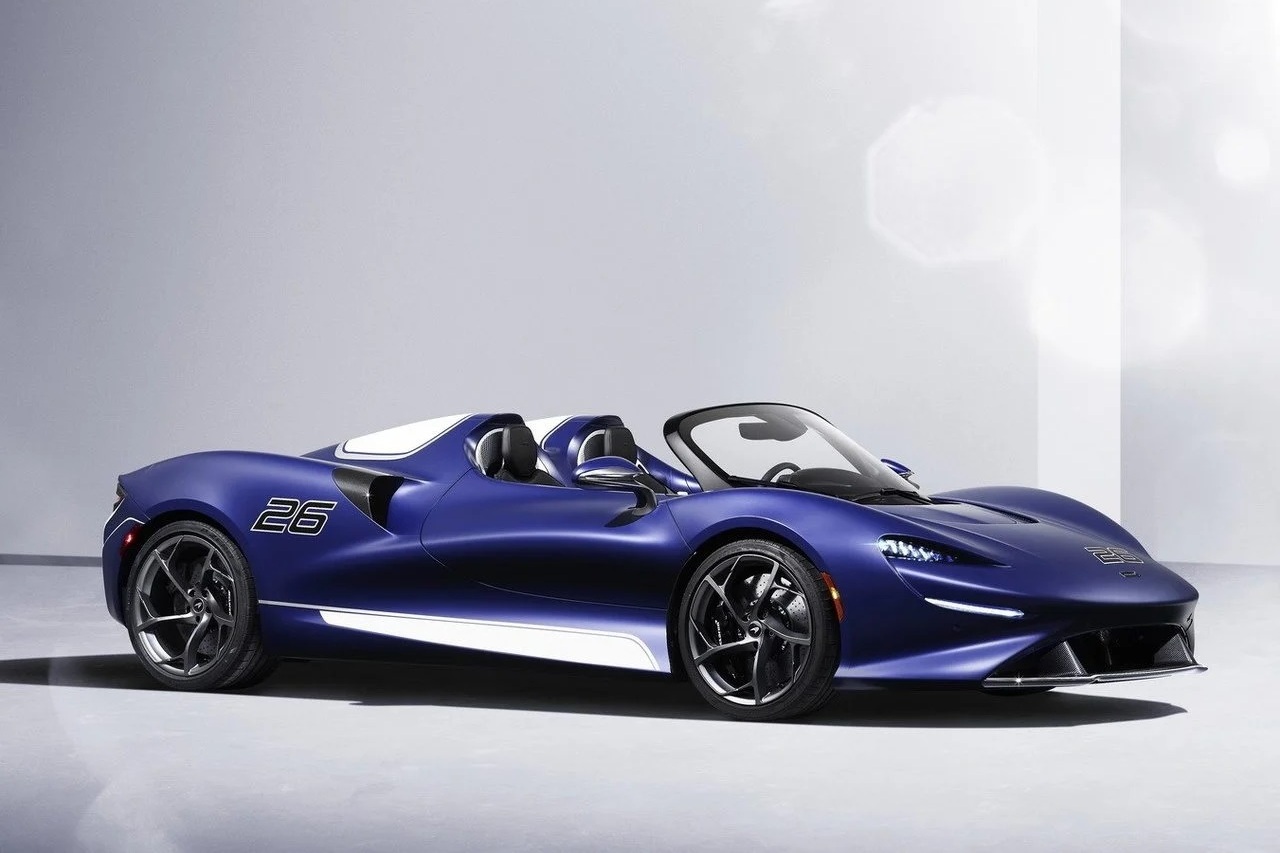 McLAREN ELVA ROADSTER, foto 1