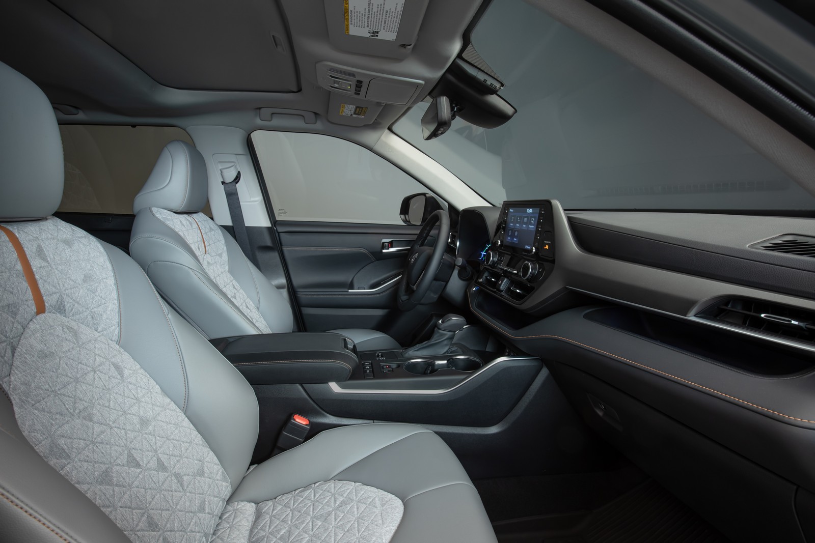 2022 - TOYOTA HIGHLANDER BRONZE EDITION, foto 18