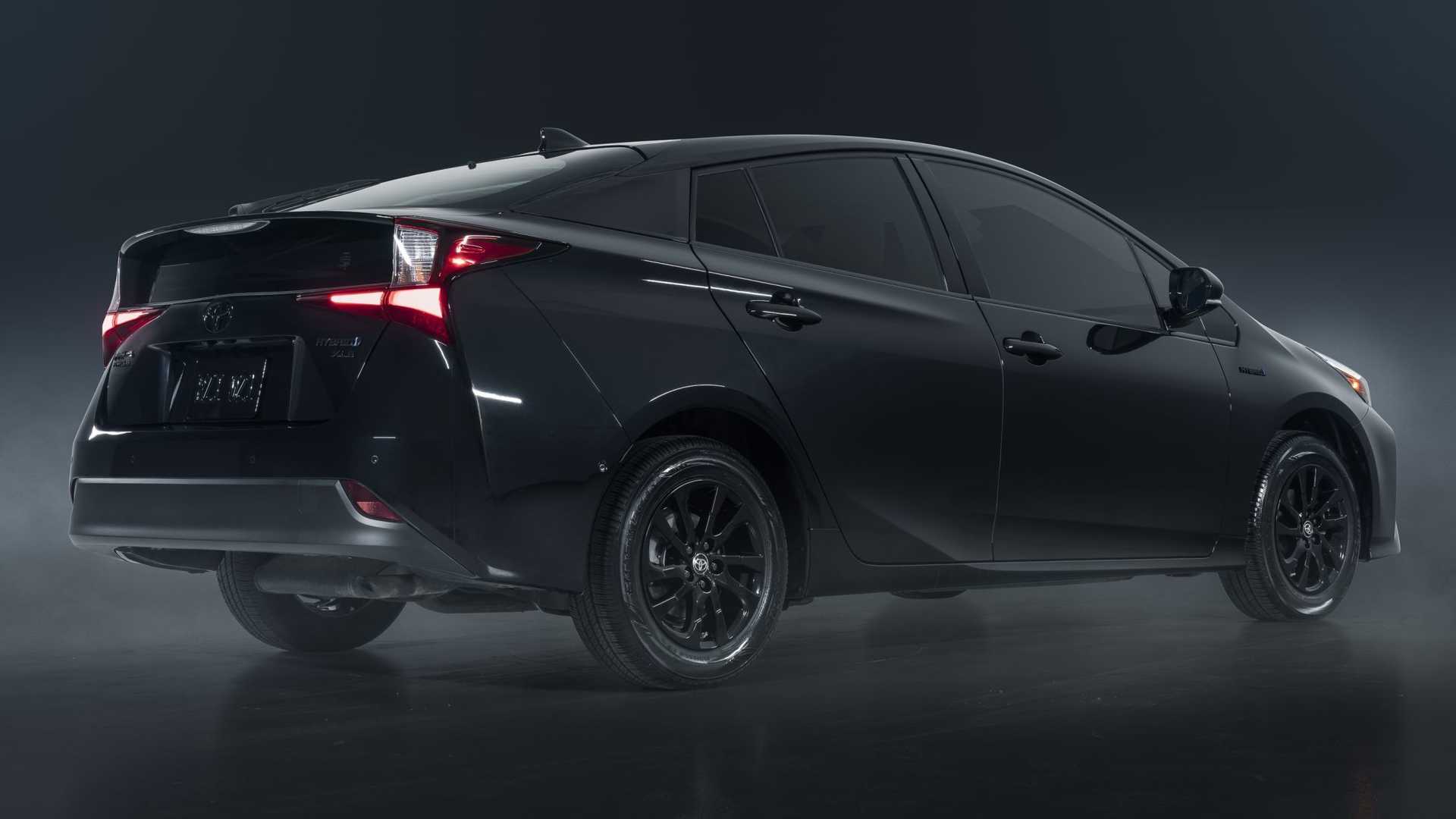 TOYOTA PRIUS NIGHTSHADE EDITION, foto 4