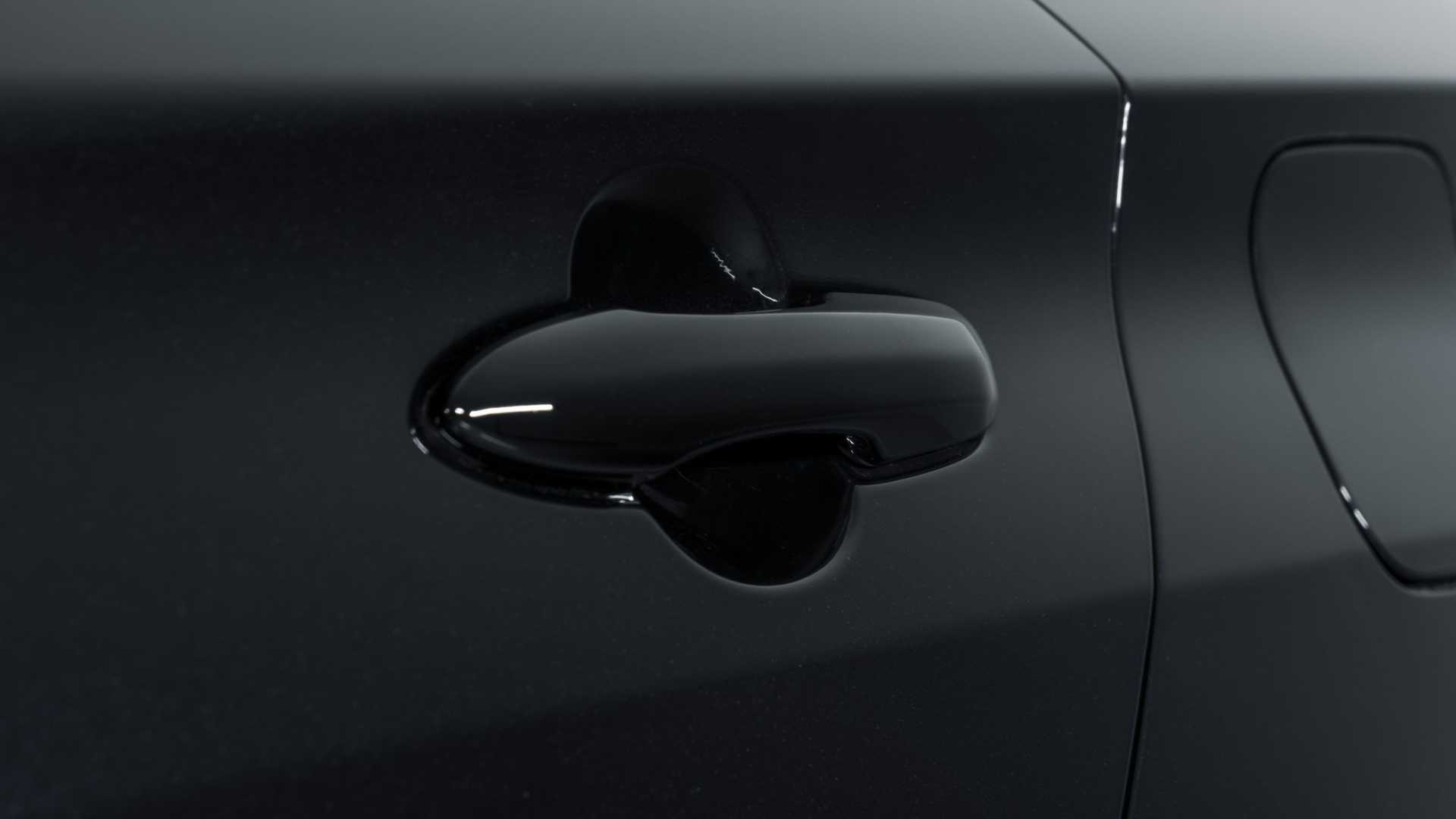 TOYOTA PRIUS NIGHTSHADE EDITION, foto 10