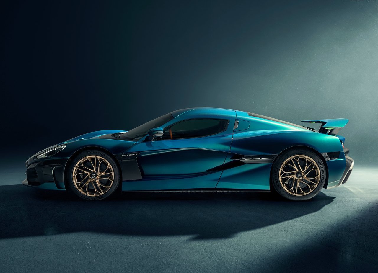 2022 - RIMAC NEVERA, foto 12