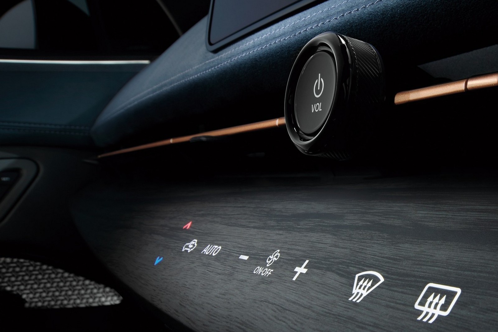 2021 - NISSAN ARIYA LIMITED EDITION, foto 15