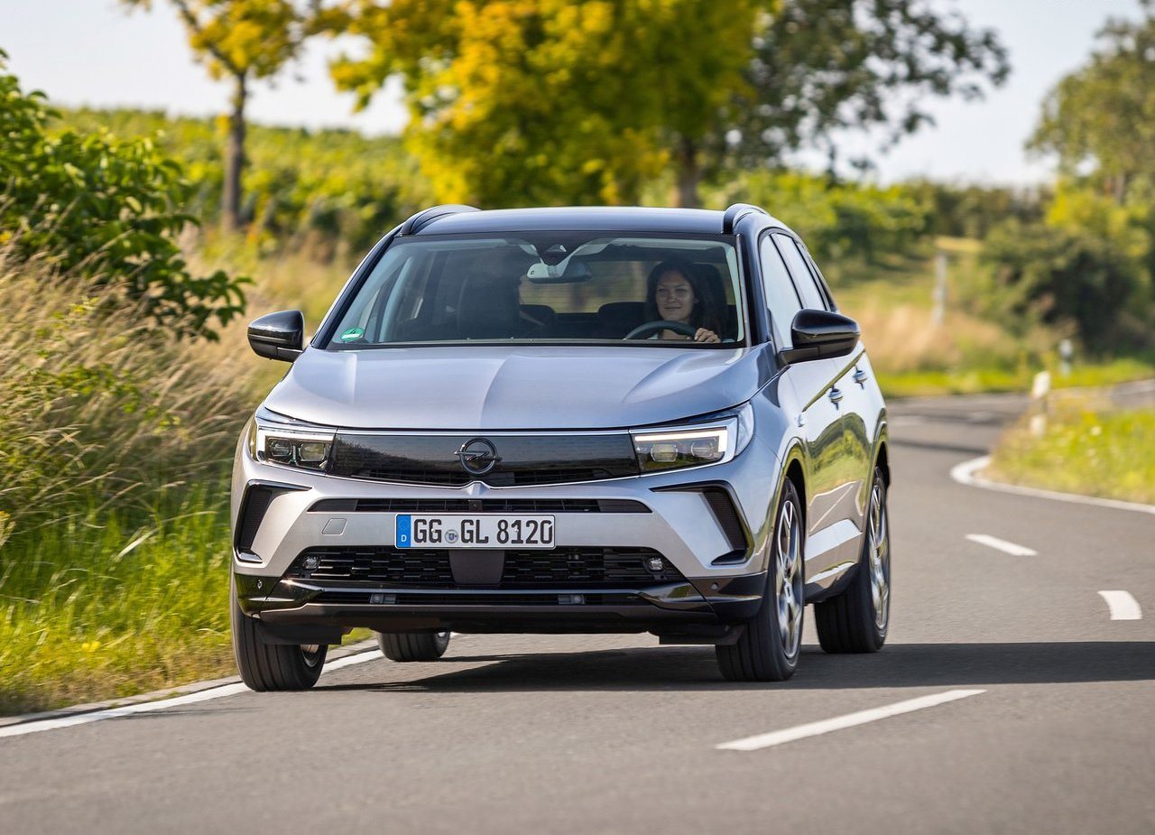 2022 - OPEL GRANDLAND, foto 26