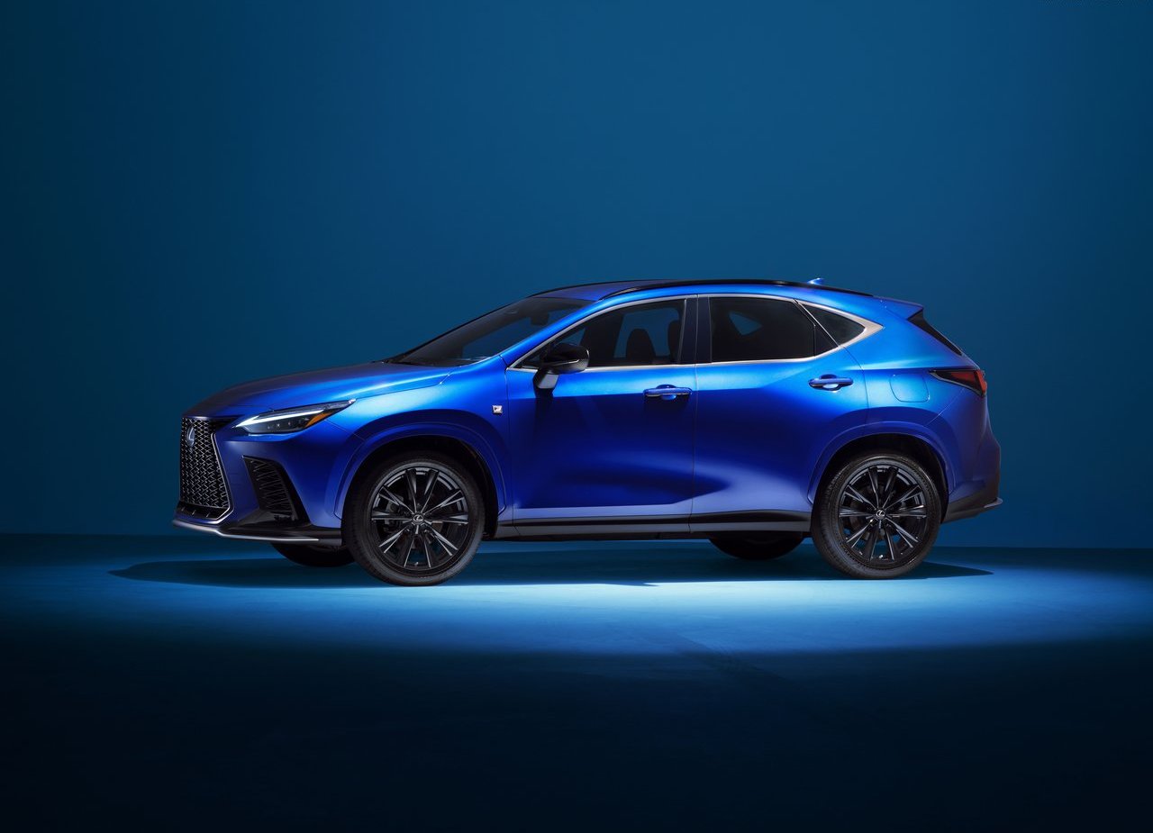 2022 - LEXUS NX, foto 2