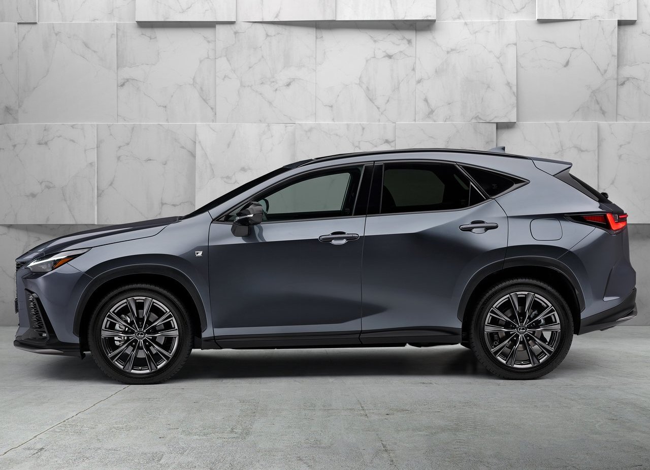 2022 - LEXUS NX, foto 18