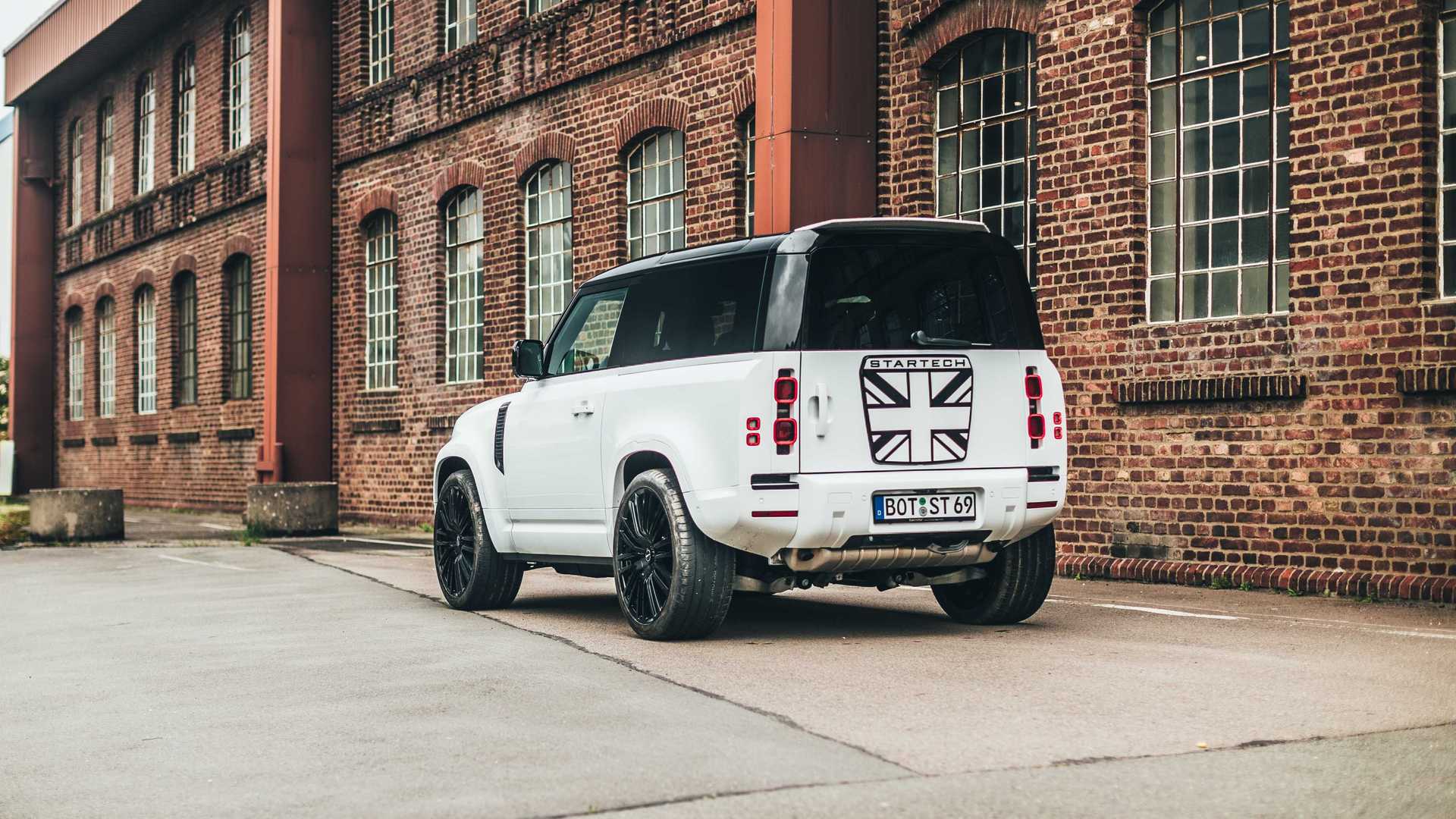 2021 - LAND ROVER DEFENDER BY STARTECH, foto 31