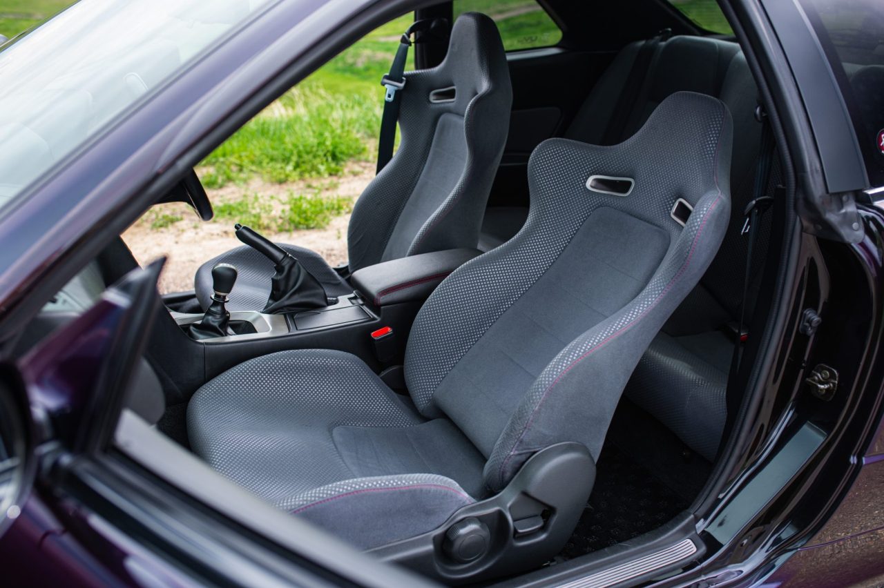 NISSAN SKYLINE GT-R V-SPEC, foto 13