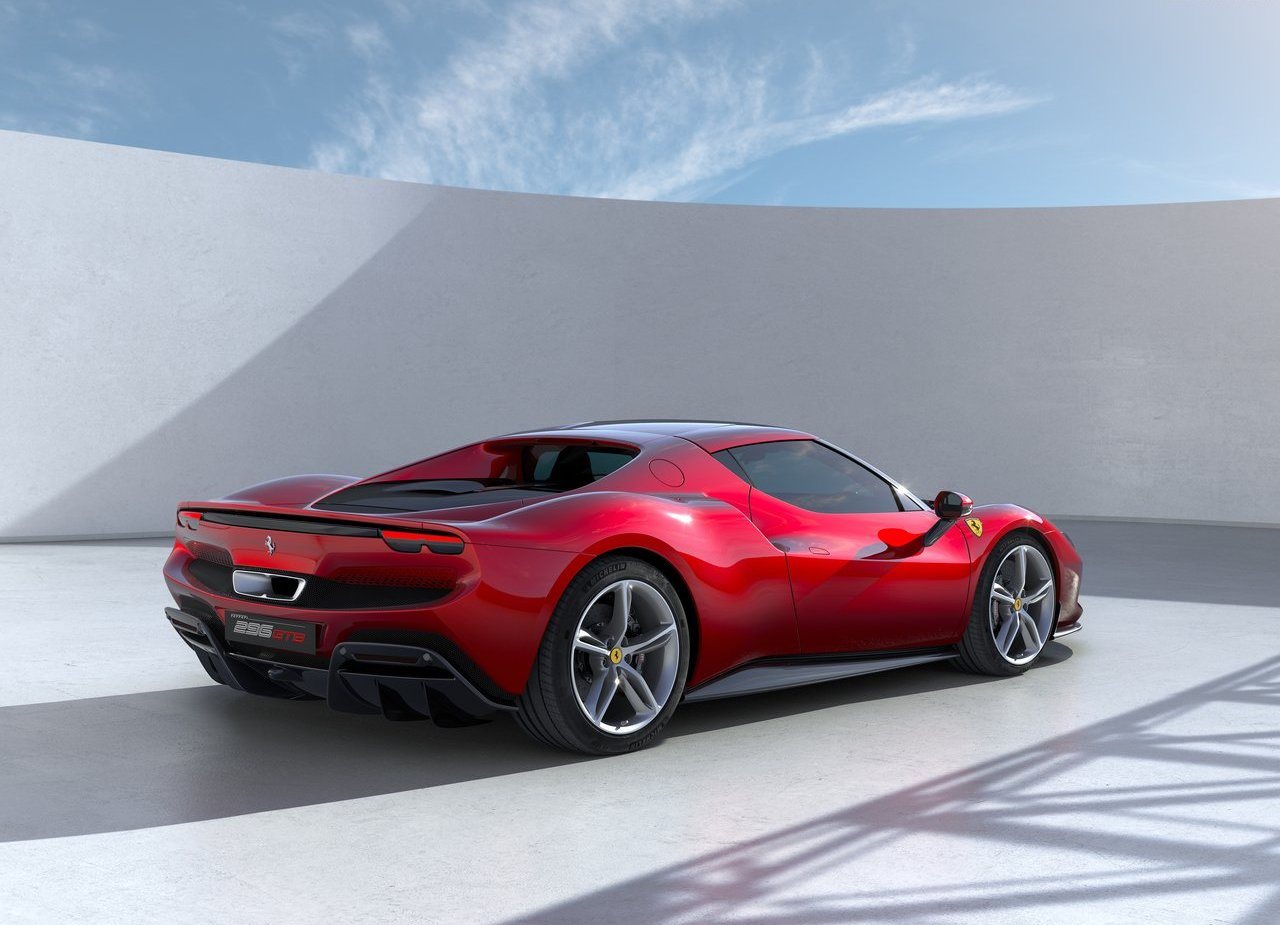 FERRARI F296 GTB, foto 18