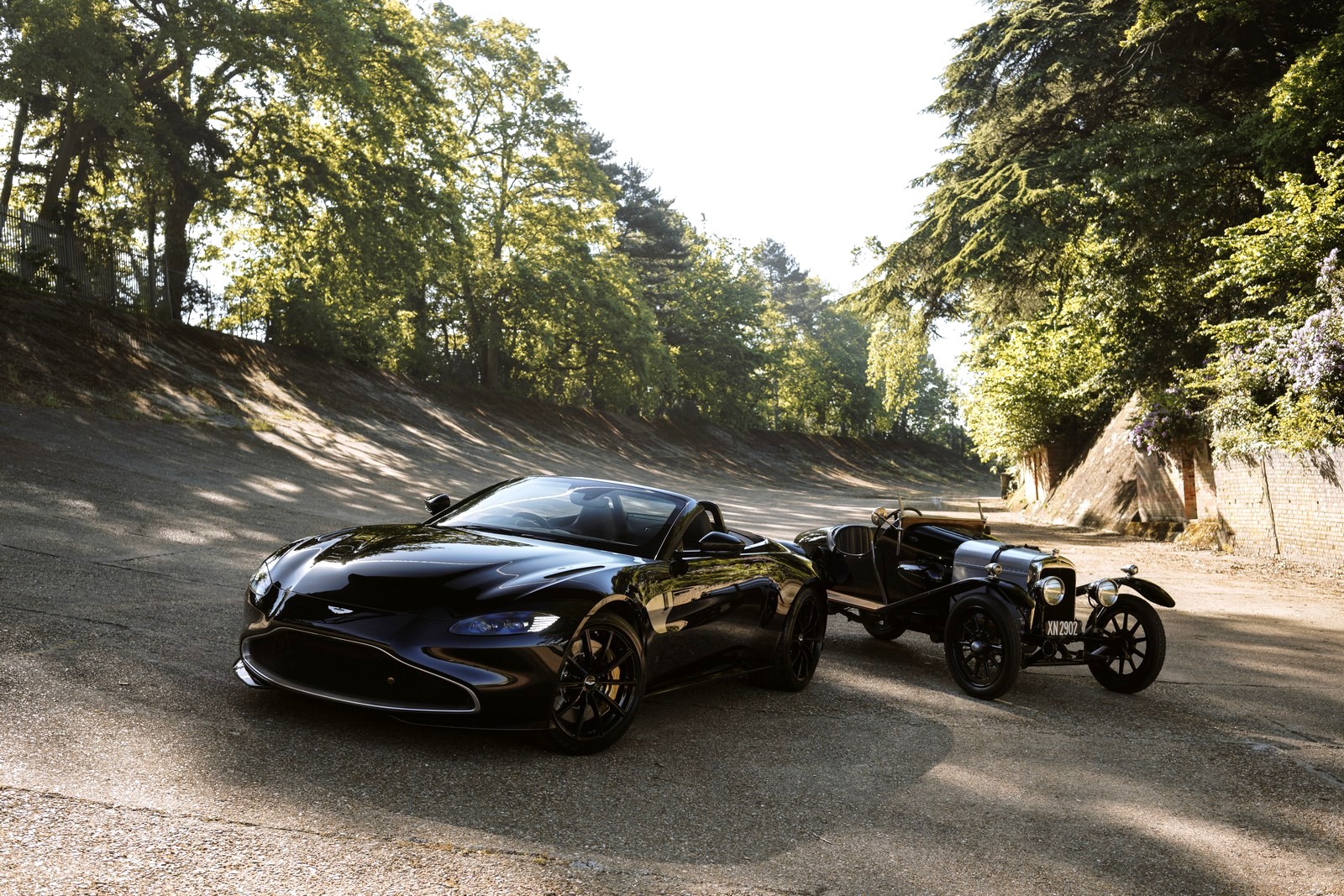 ASTON MARTIN VANTAGE ROADSTER A3 BY Q, foto 1