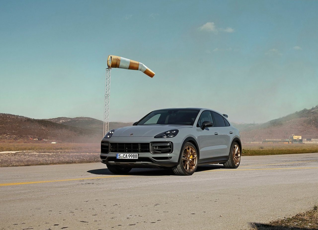 2022 - PORSCHE CAYENNE TURBO GT, foto 20
