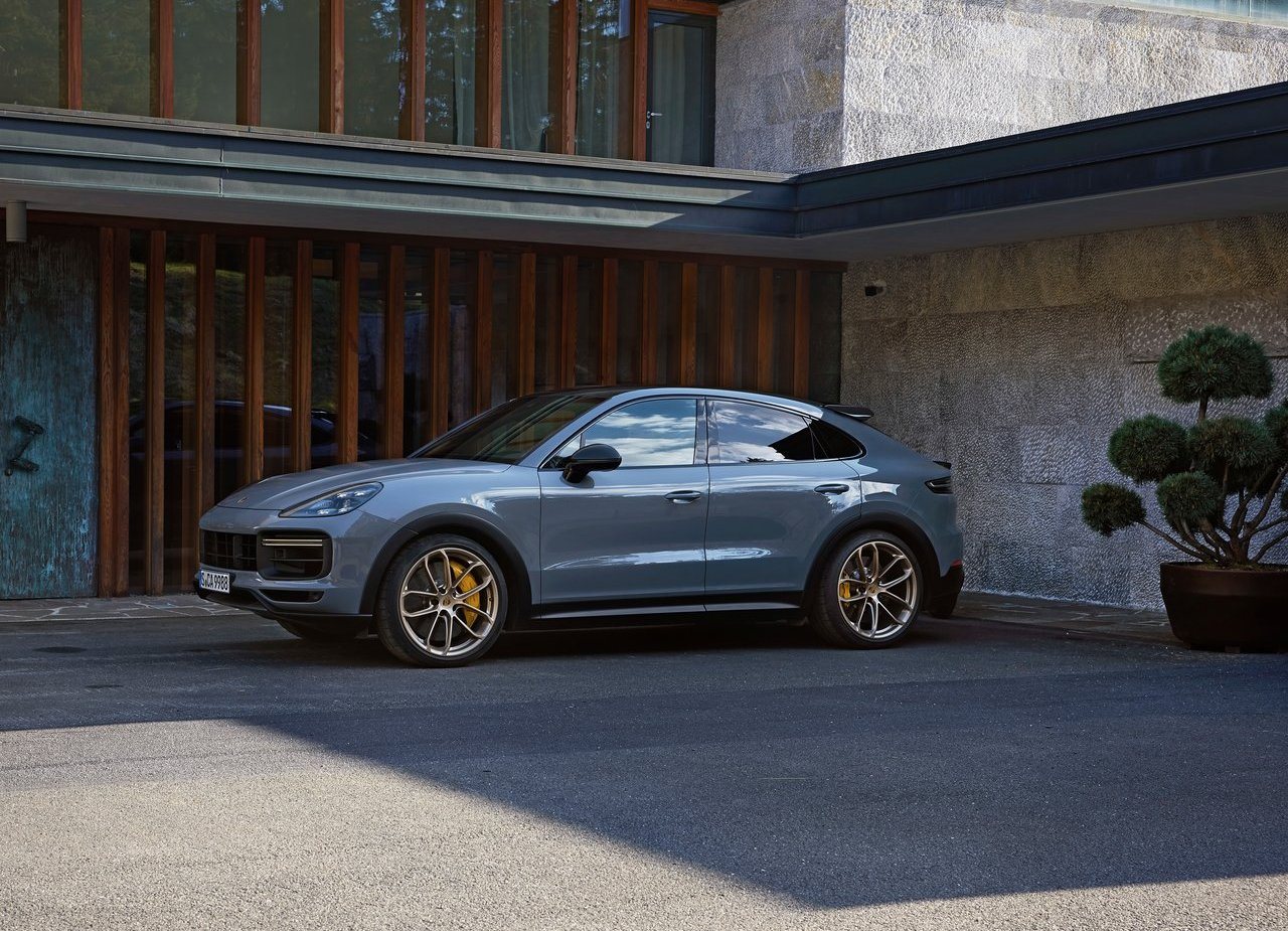2022 - PORSCHE CAYENNE TURBO GT, foto 21