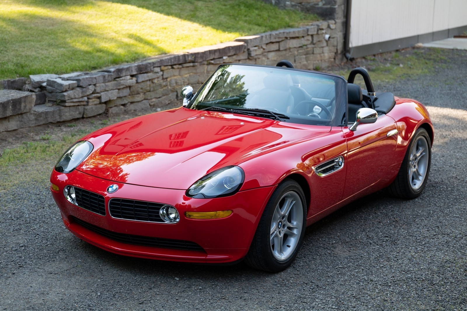BMW Z8 ROADSTER BRIGHT RED, foto 1