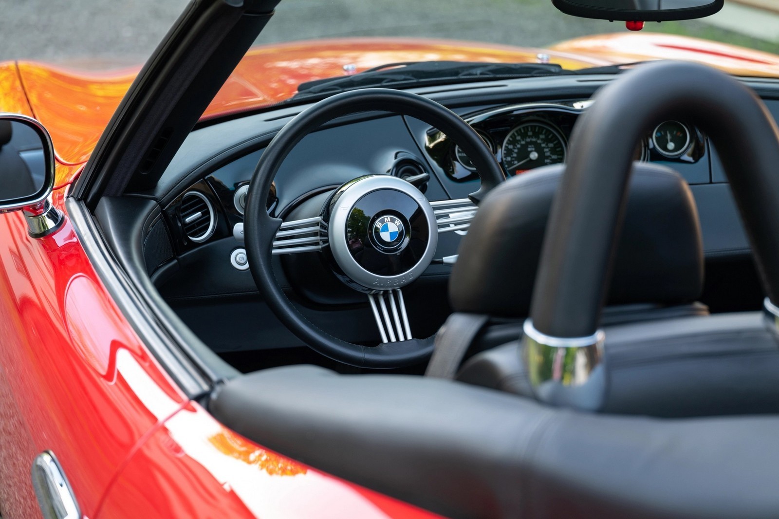 BMW Z8 ROADSTER BRIGHT RED, foto 26