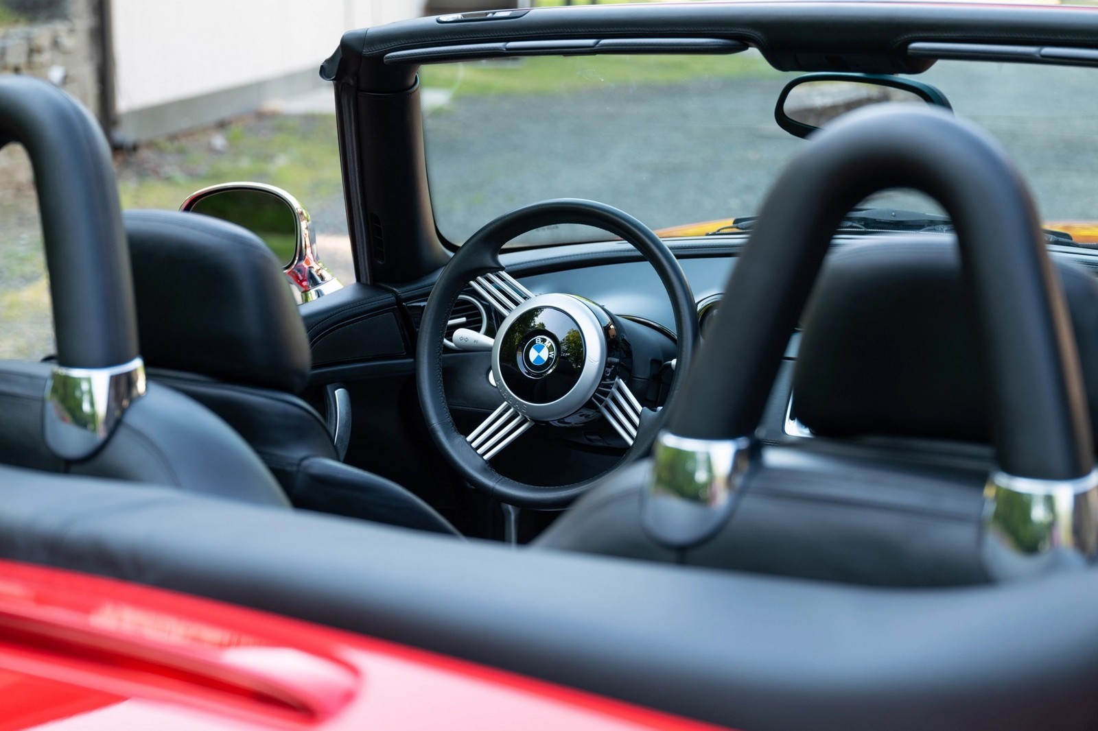BMW Z8 ROADSTER BRIGHT RED, foto 28