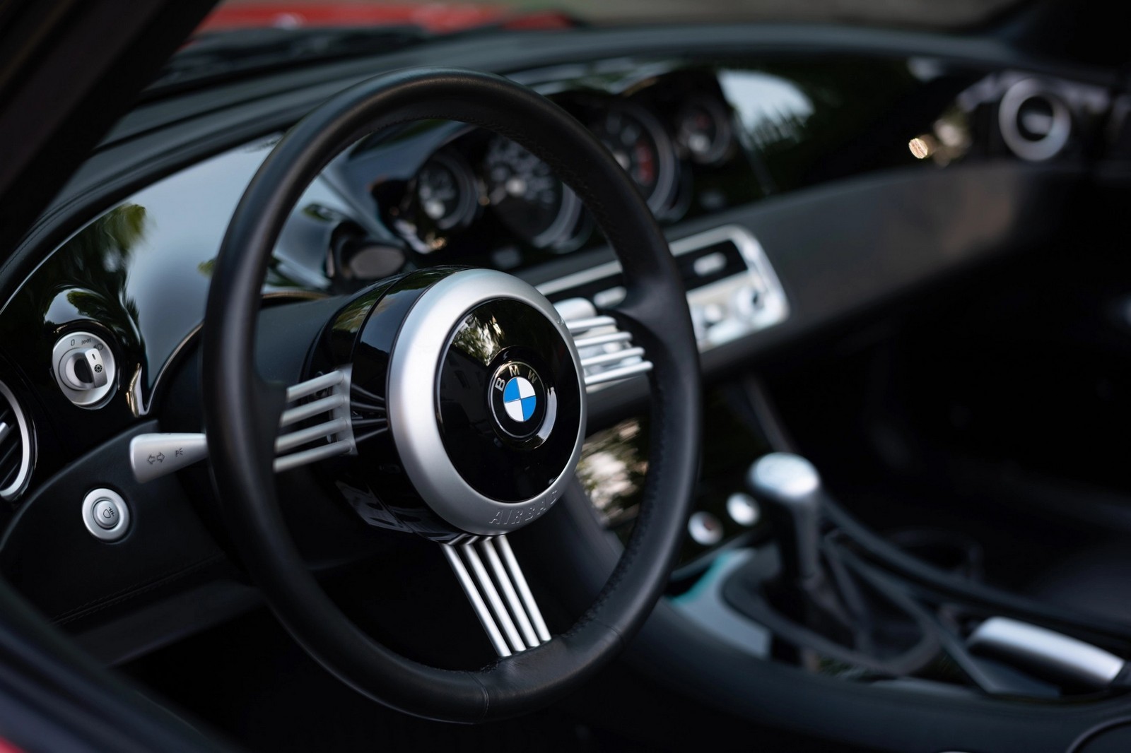 BMW Z8 ROADSTER BRIGHT RED, foto 30