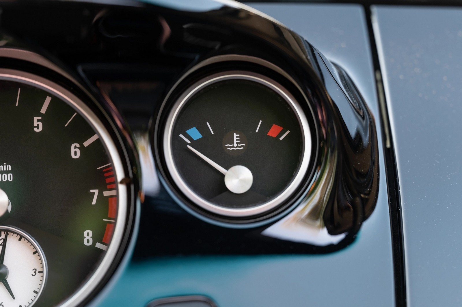 BMW Z8 ROADSTER BRIGHT RED, foto 37