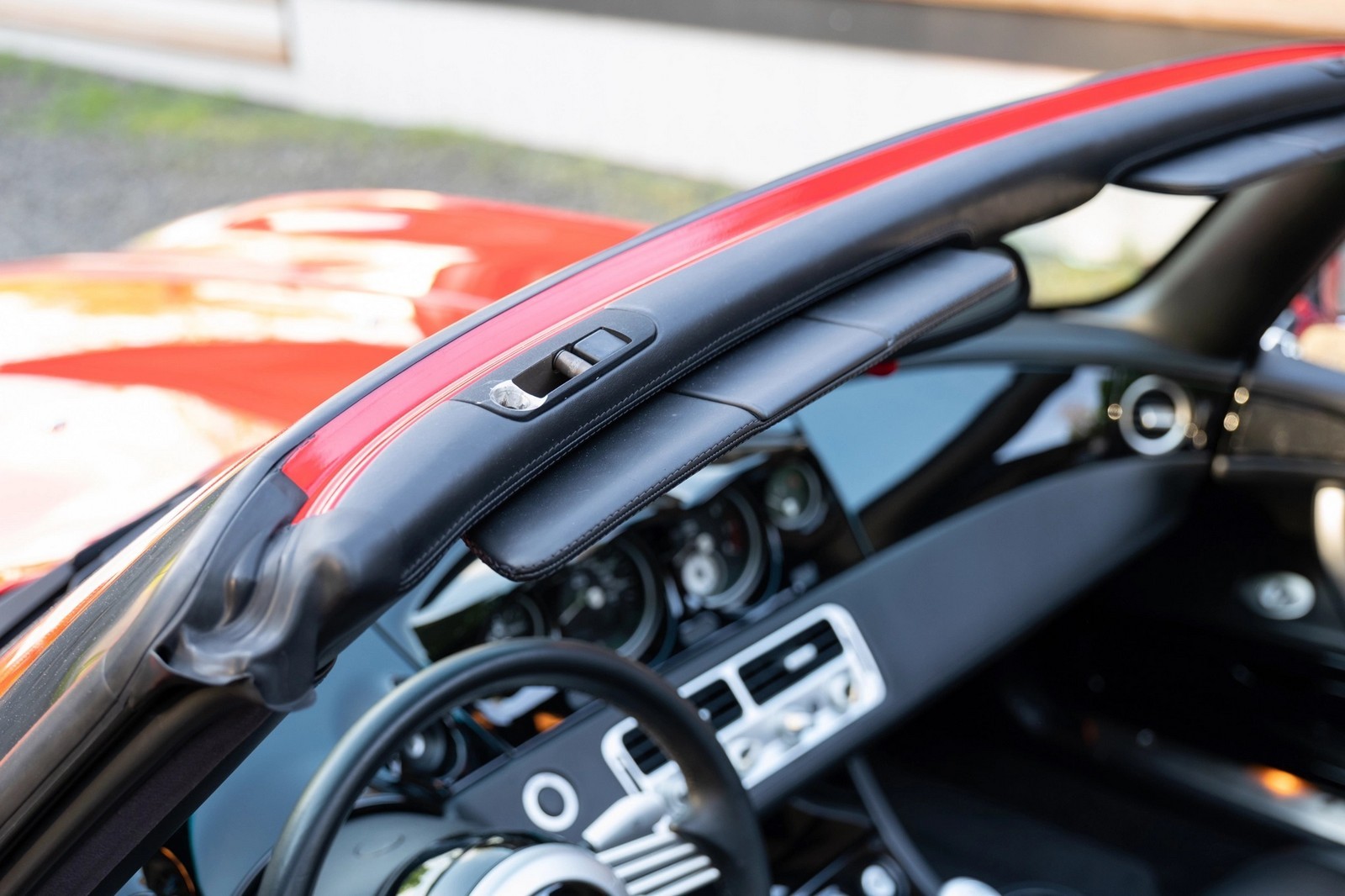 BMW Z8 ROADSTER BRIGHT RED, foto 47