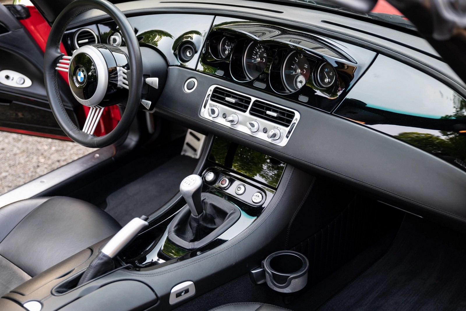 BMW Z8 ROADSTER BRIGHT RED, foto 60