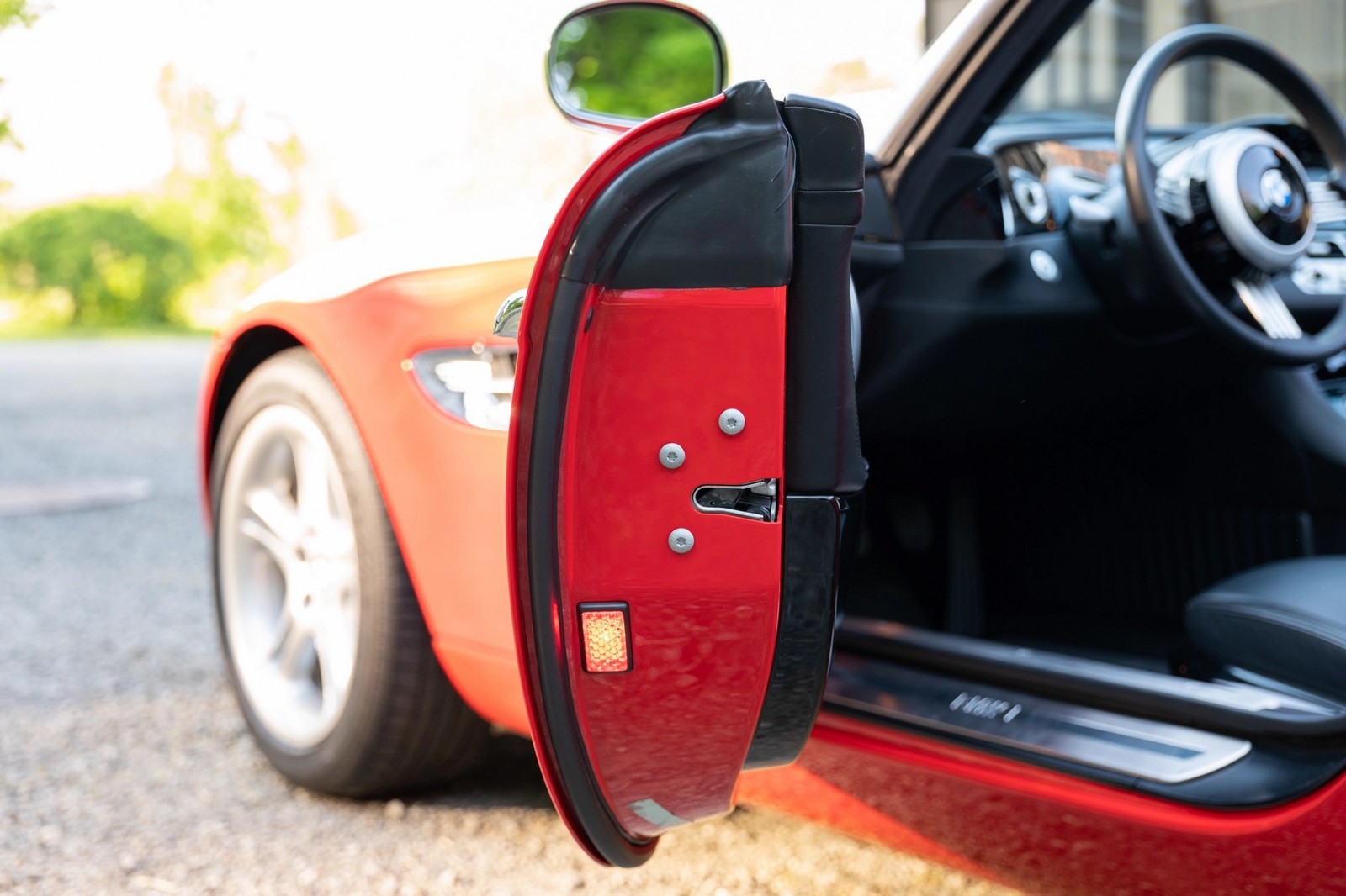 BMW Z8 ROADSTER BRIGHT RED, foto 63