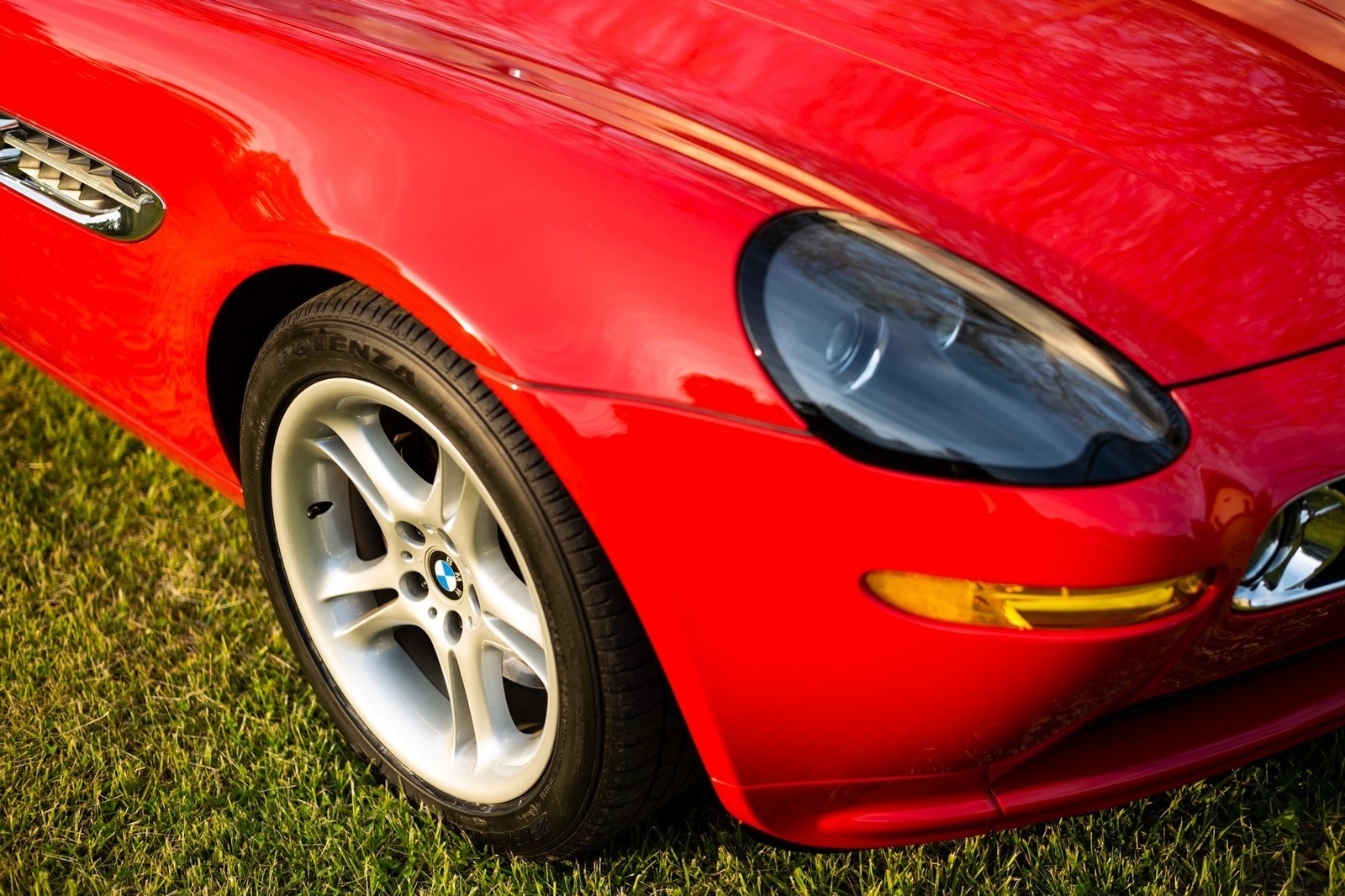 BMW Z8 ROADSTER BRIGHT RED, foto 84