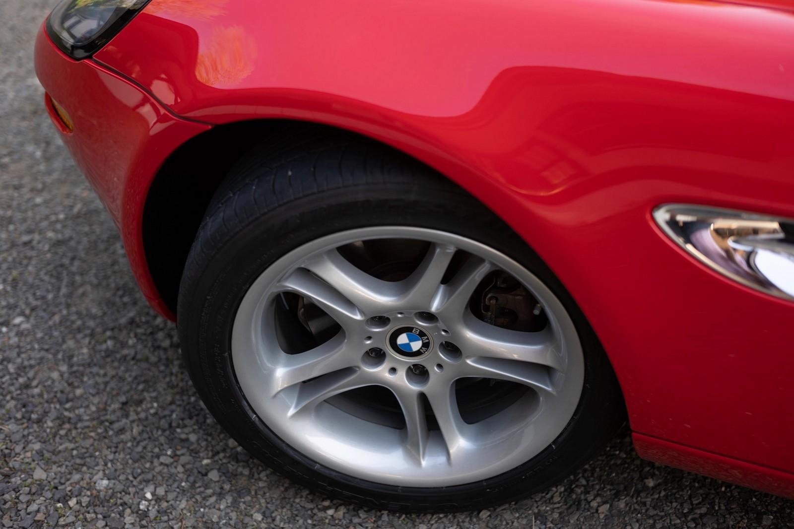 BMW Z8 ROADSTER BRIGHT RED, foto 119