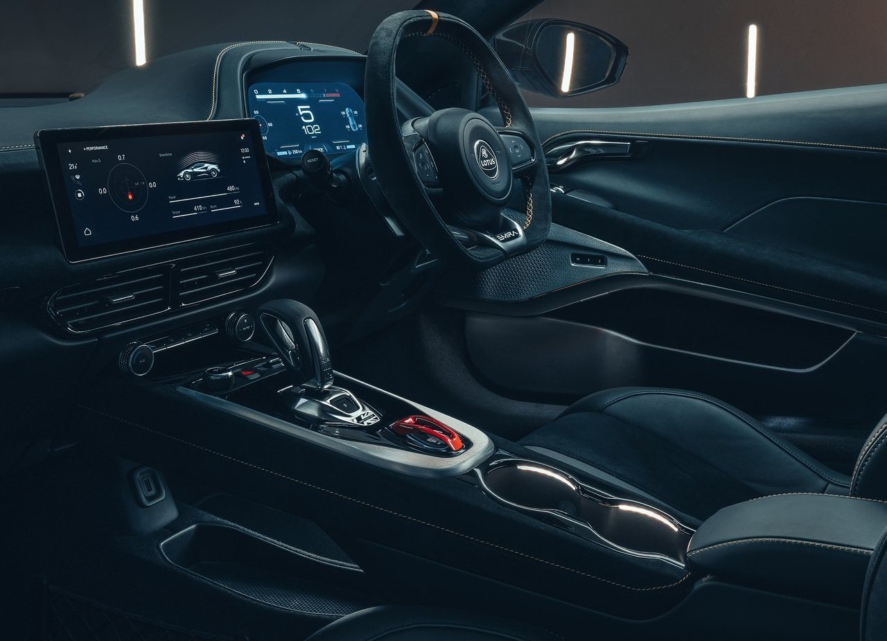 LOTUS EMIRA, foto 11