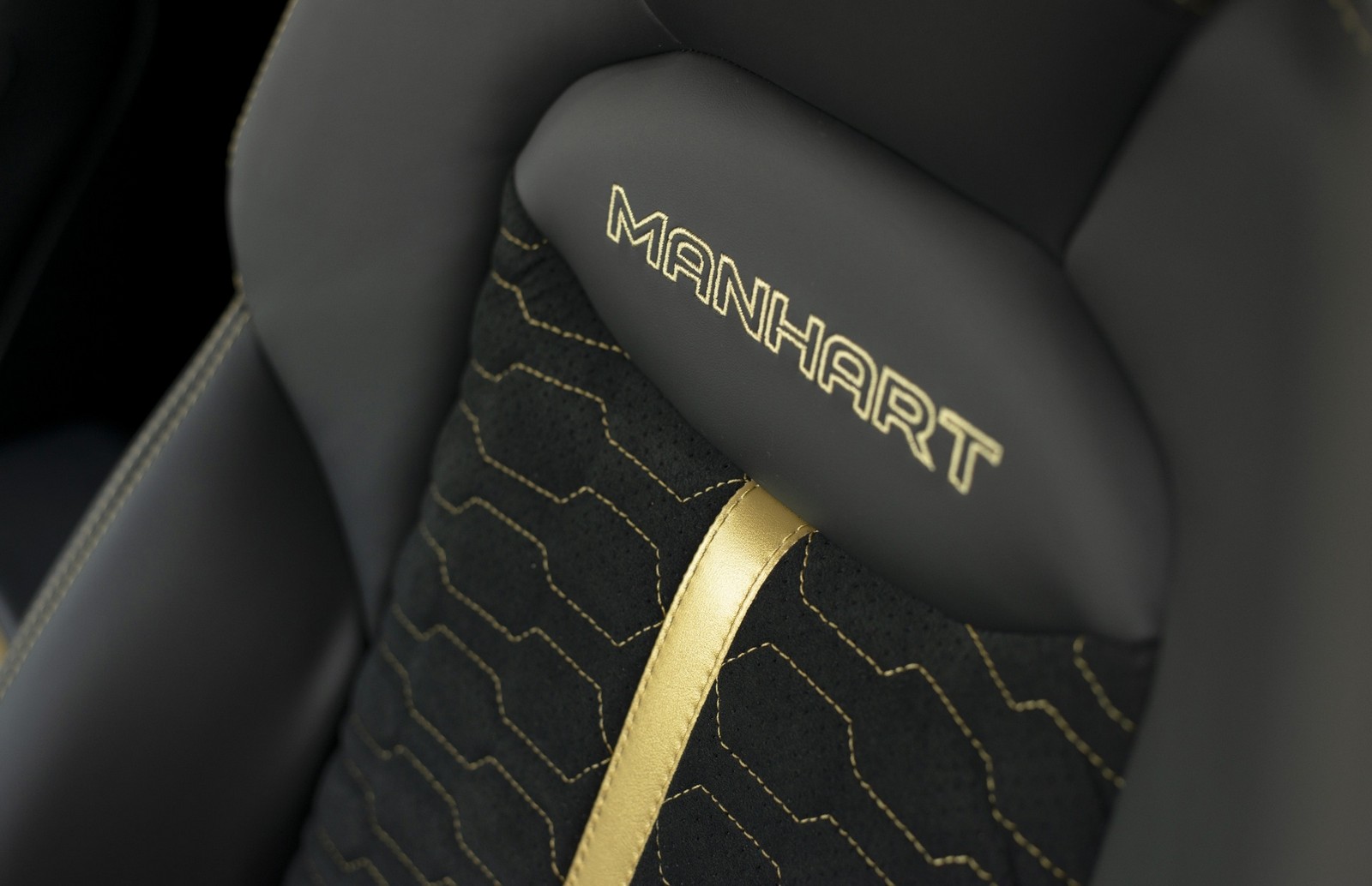 AUDI RS Q8 RQ 900 BY MANHART, foto 22