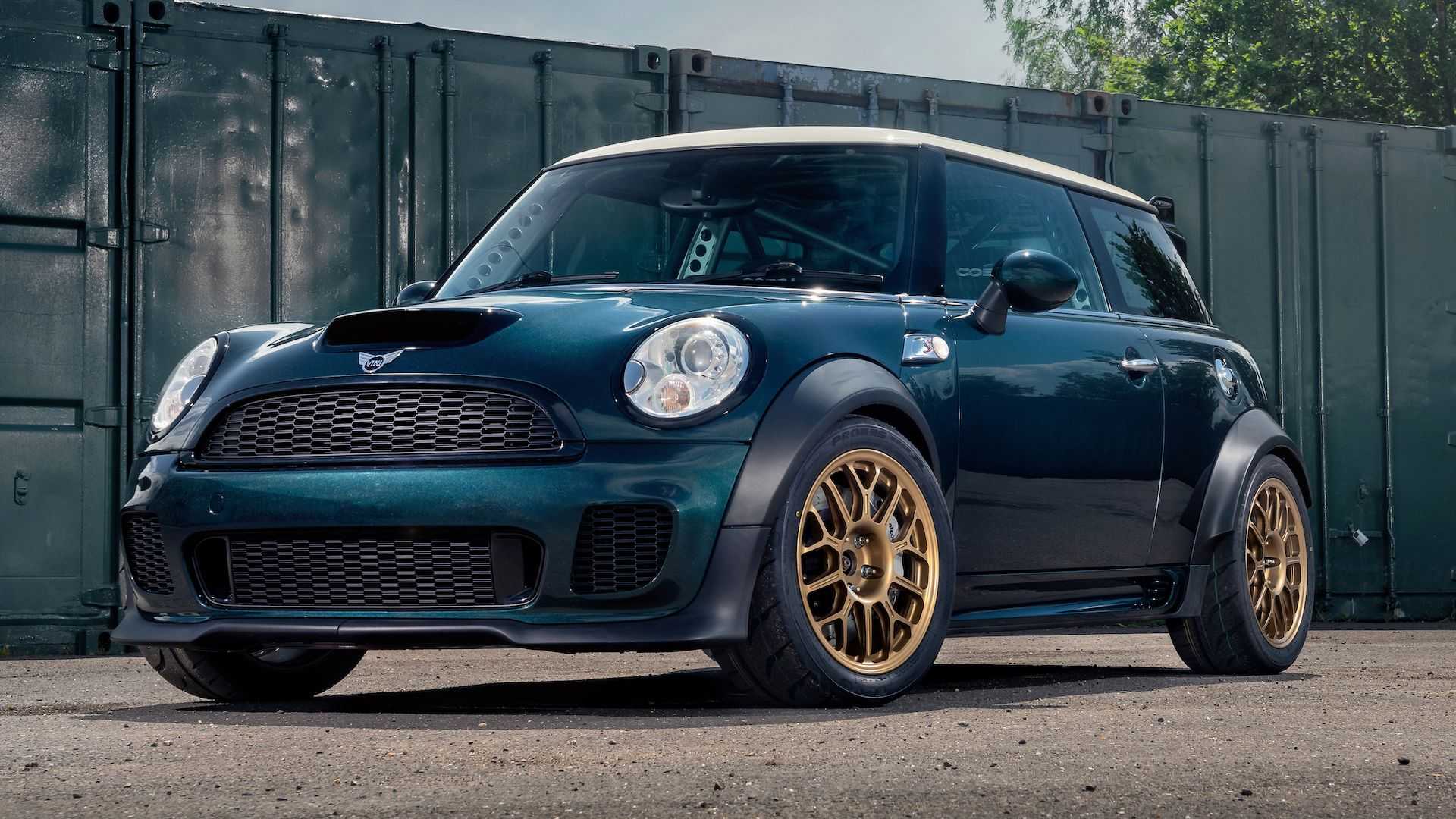 MINI COOPER V8 'VINI' BY POWERFLEX, foto 1