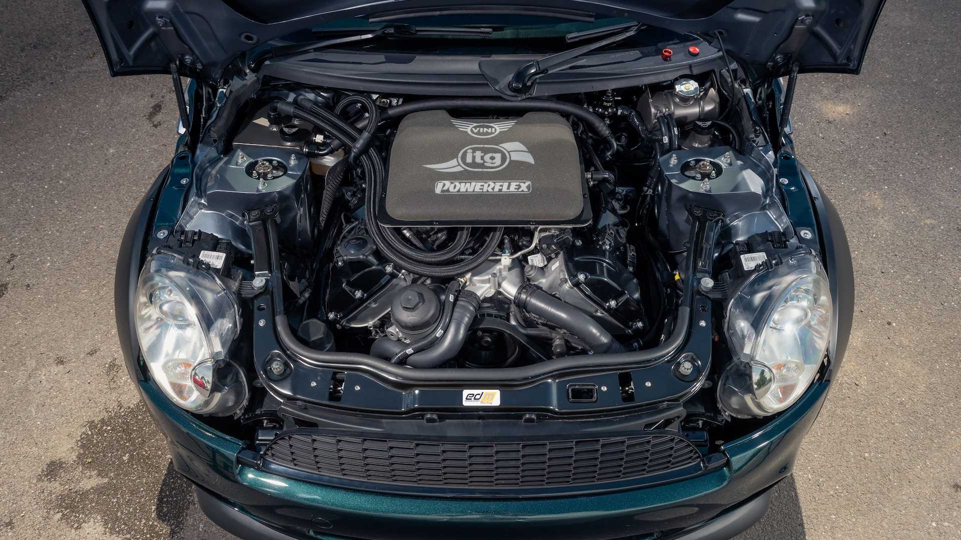 MINI COOPER V8 'VINI' BY POWERFLEX, foto 23