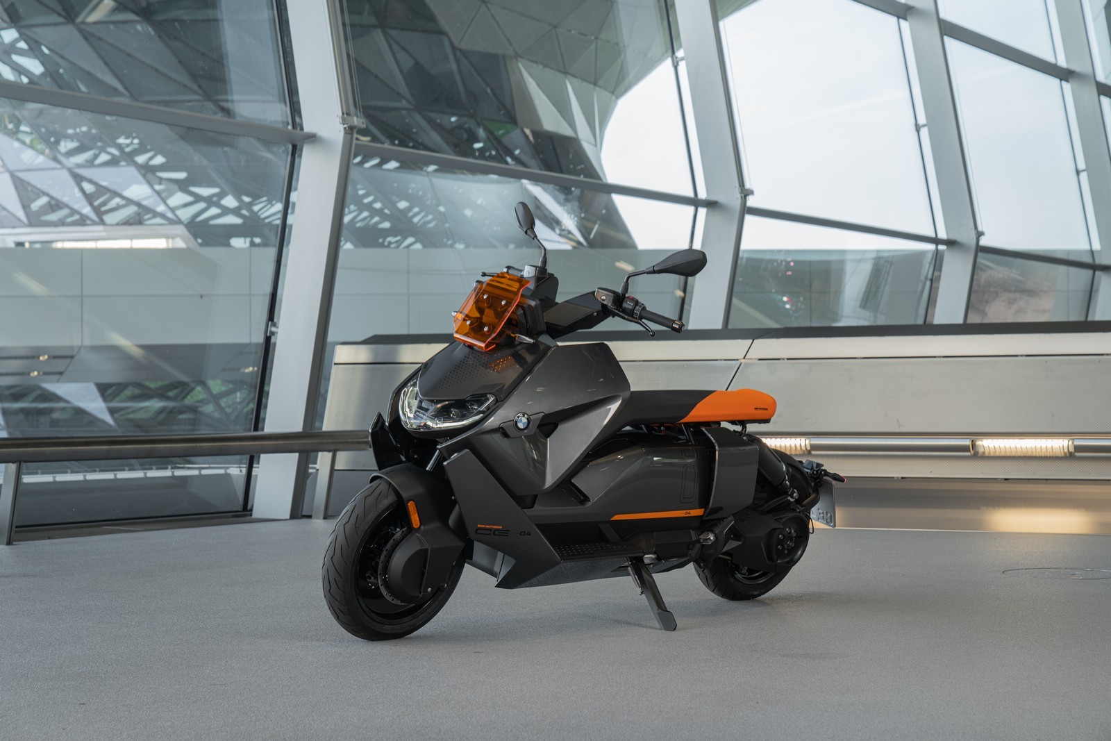 2021 - BMW CE 04, foto 29