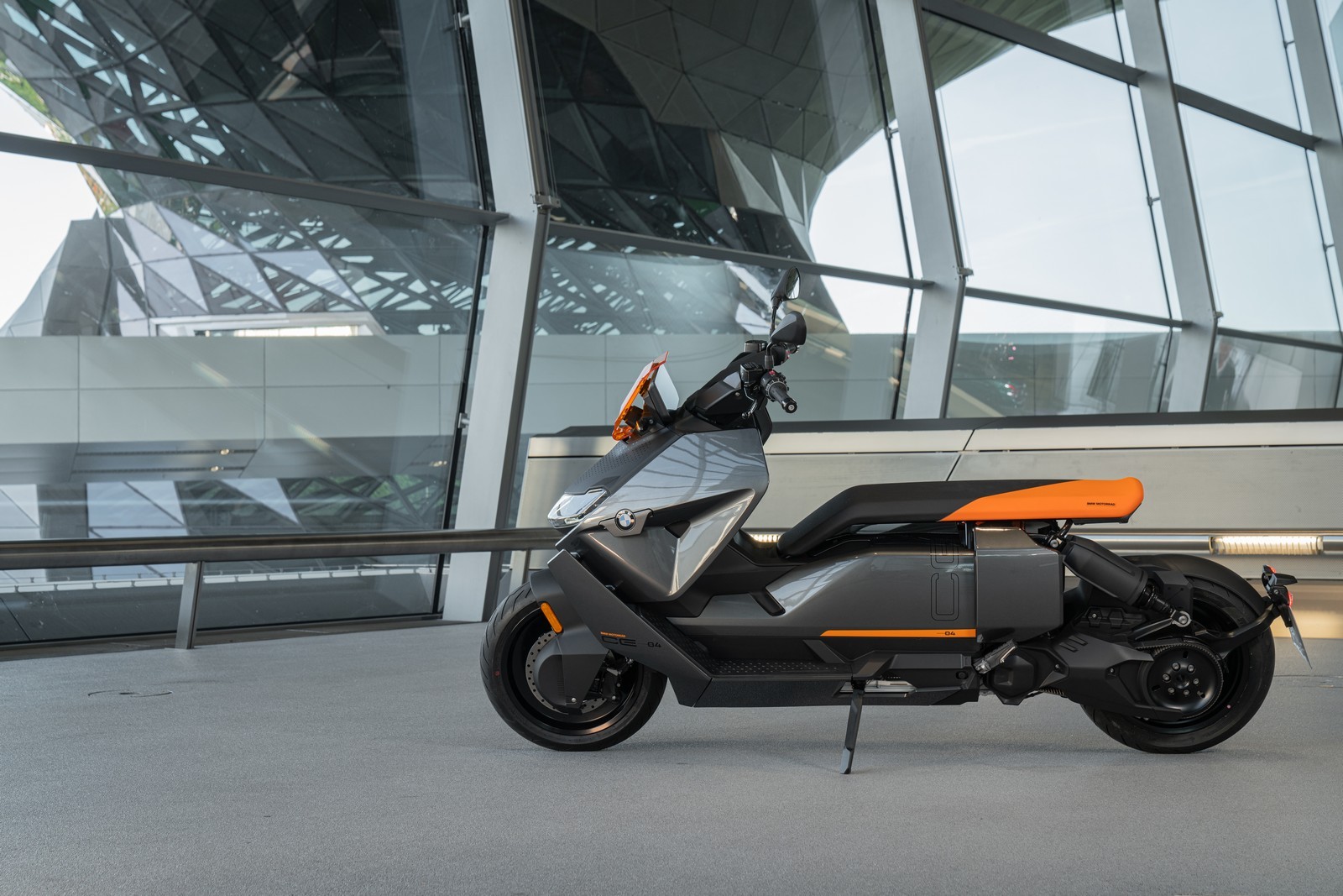 2021 - BMW CE 04, foto 28