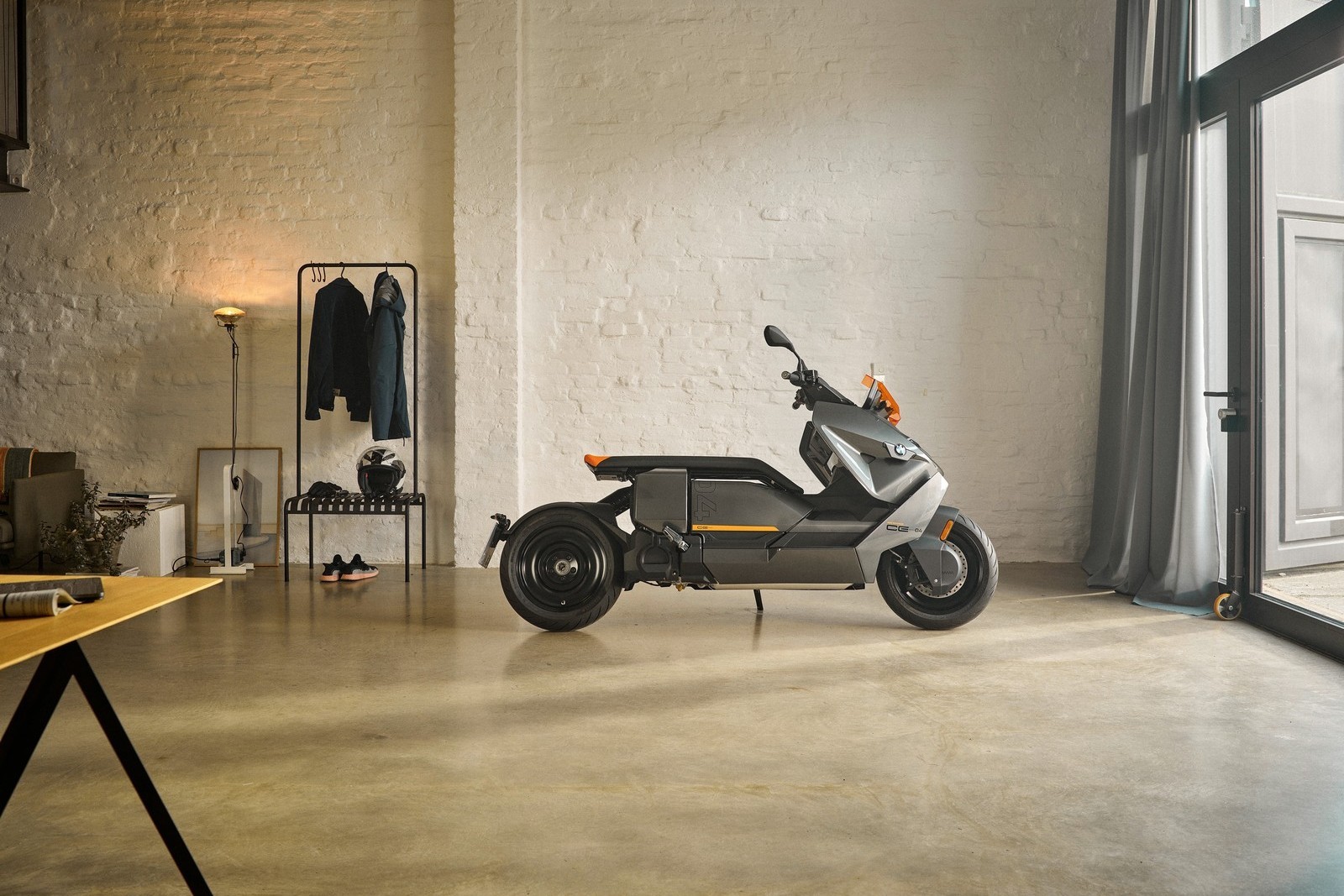 2021 - BMW CE 04, foto 35