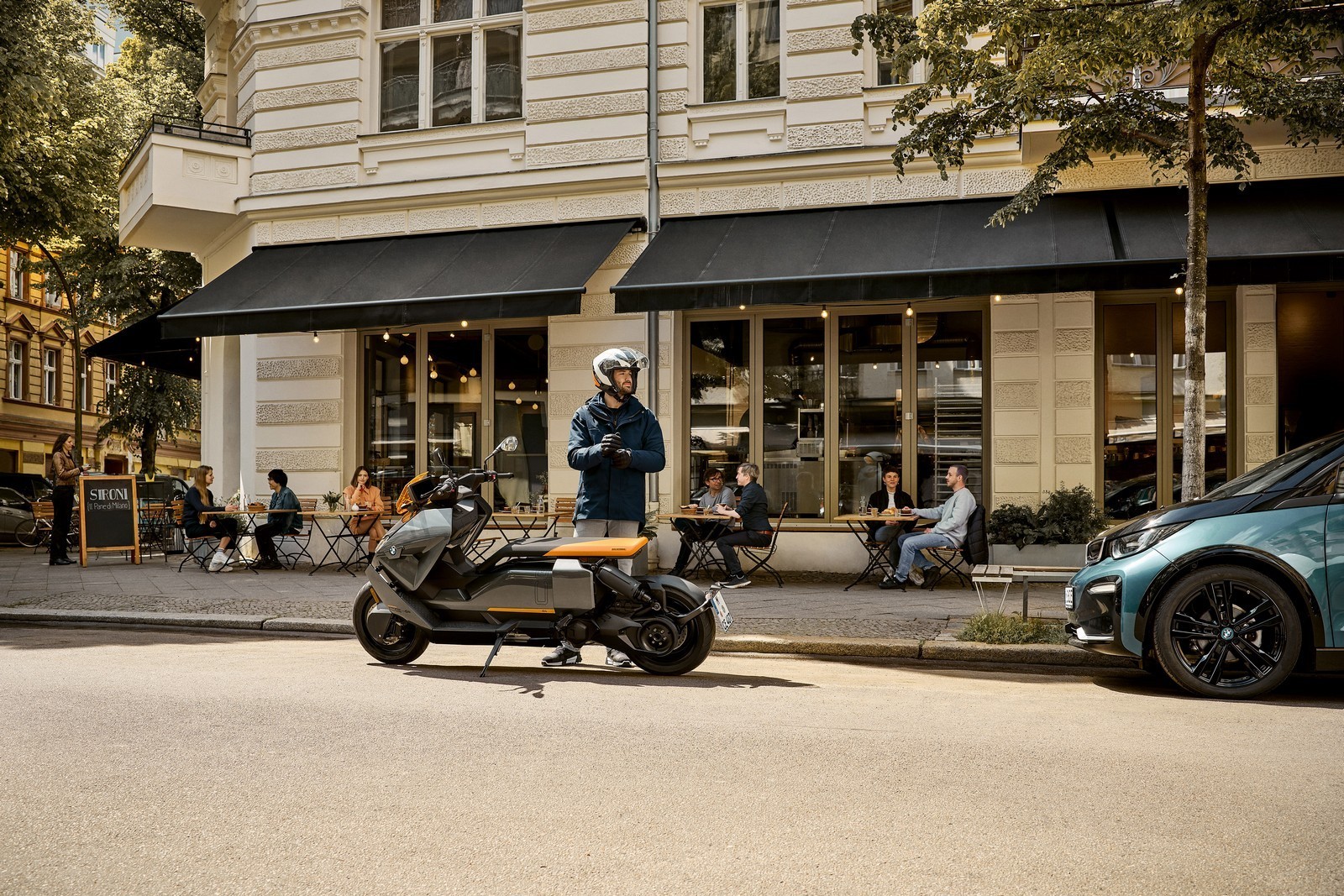 2021 - BMW CE 04, foto 37