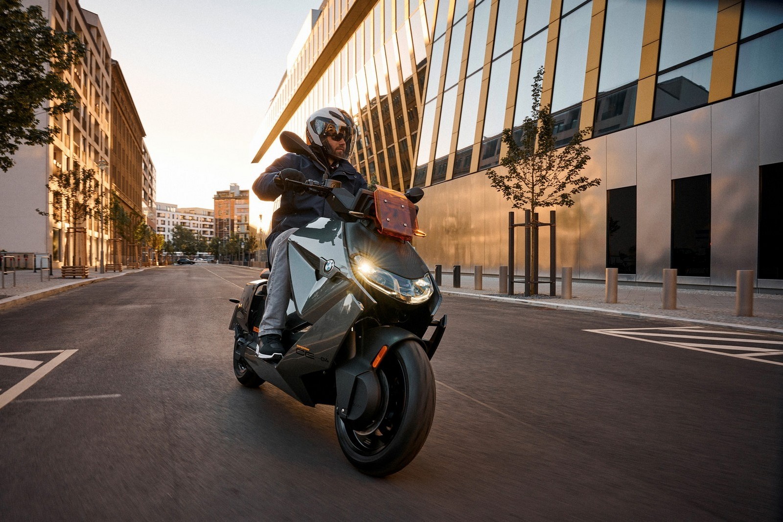 2021 - BMW CE 04, foto 57