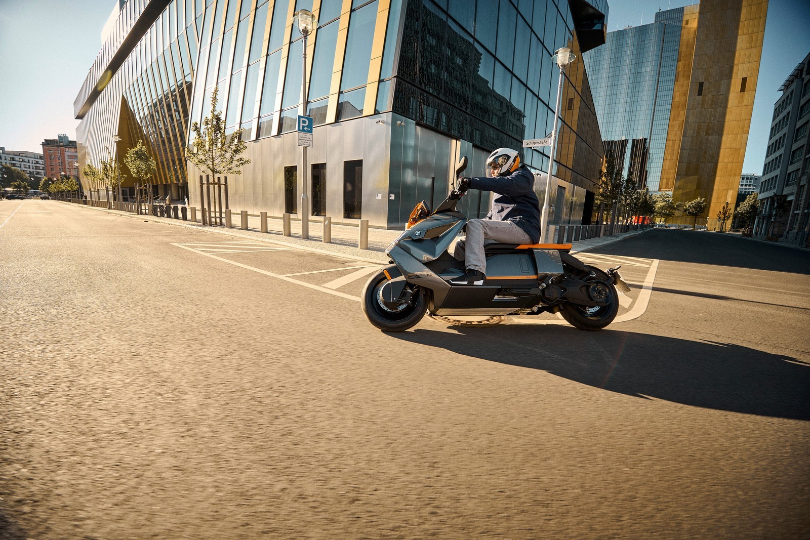 2021 - BMW CE 04, foto 64