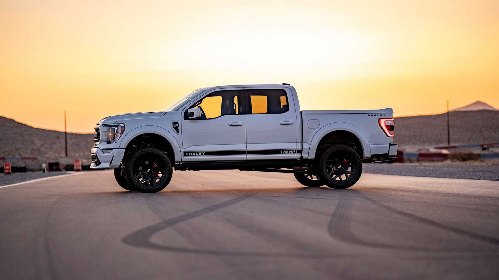 FORD F-150 SHELBY, foto 2