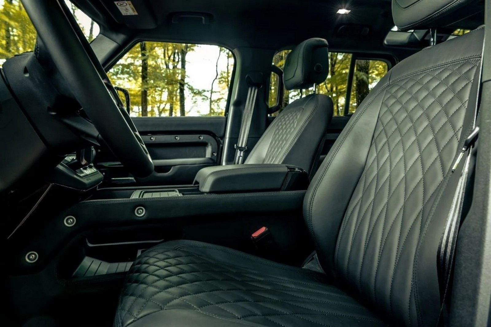 LAND ROVER DEFENDER VALIANCE CURAÇAO COMMISSION BY HERITAGE CUSTOMS, foto 9